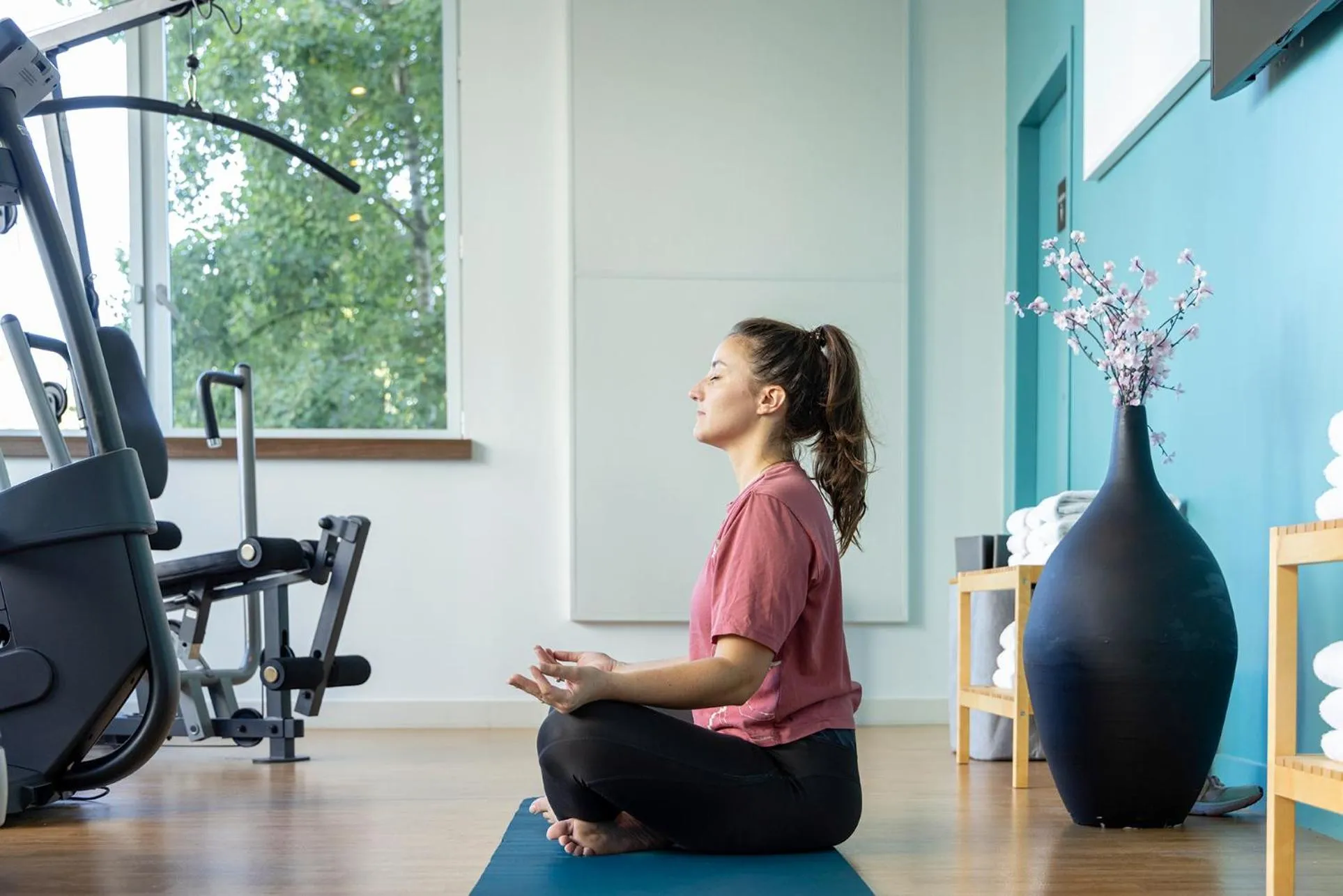 People in Best Western Plus Hôtel Isidore