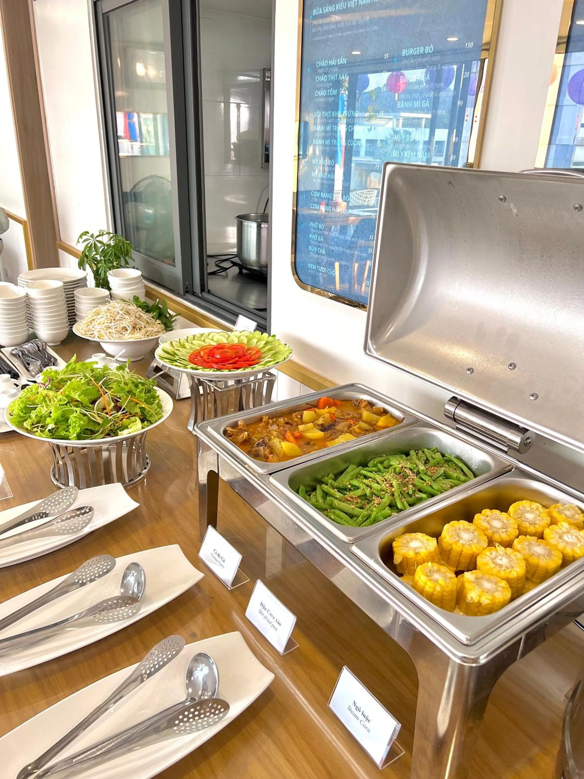 Breakfast in Ann Hotel & Spa Khem Beach PQ