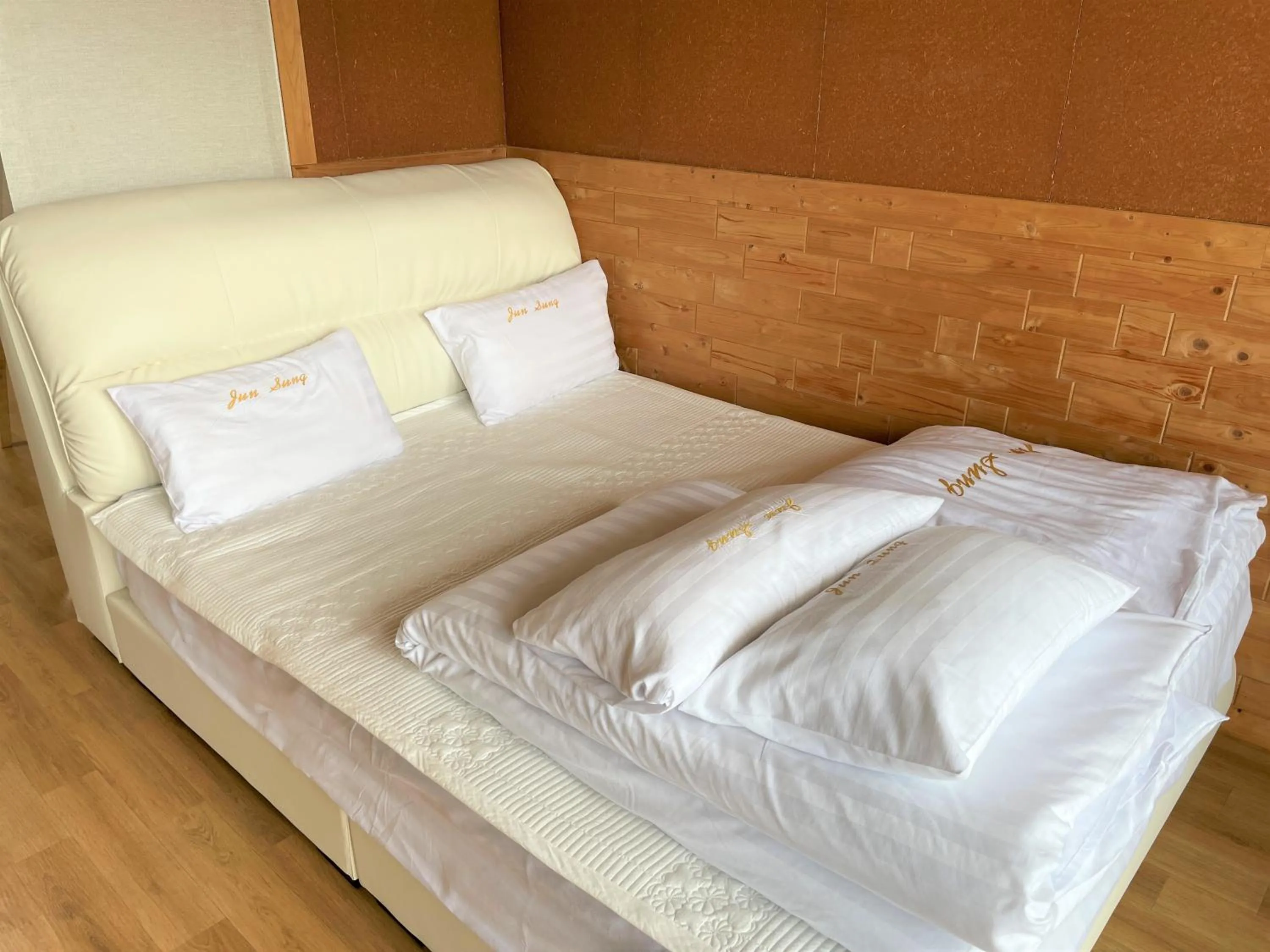 Bed in Gurye Junsung Resort