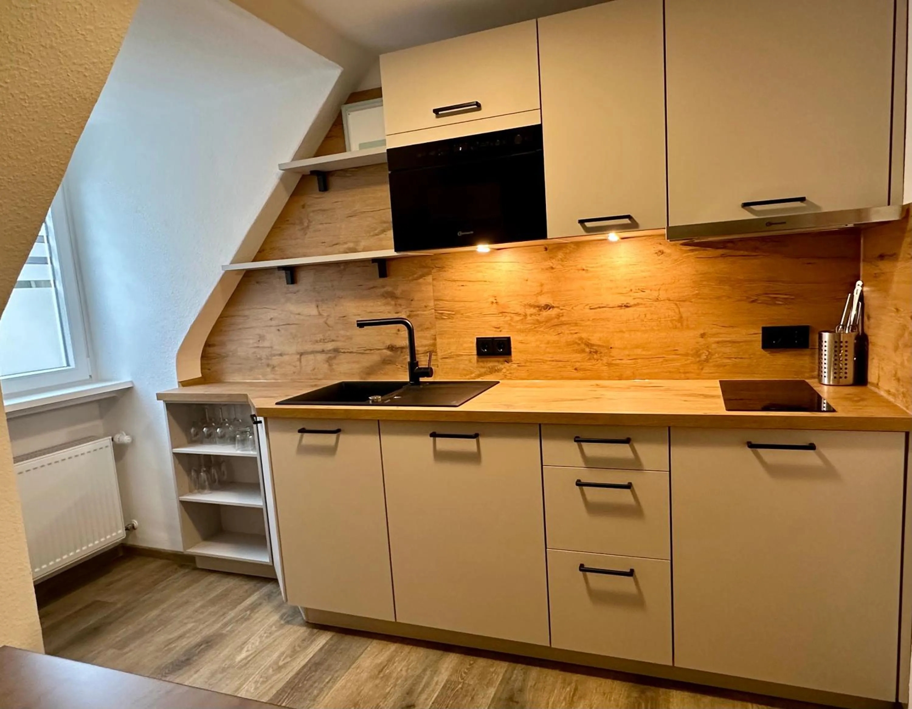 Kitchen or kitchenette in Akzent Hotel Köhler