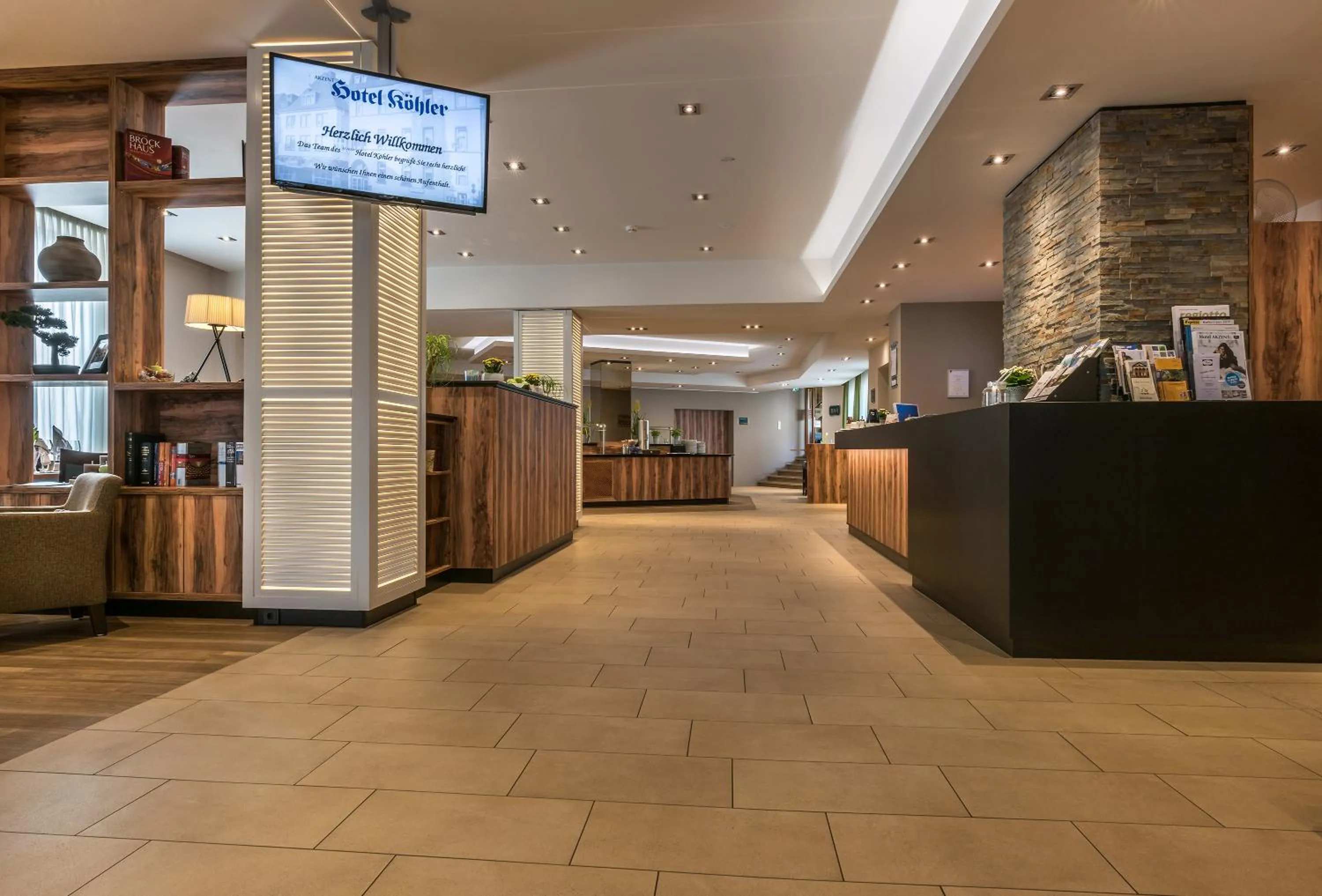 Lobby or reception in Akzent Hotel Köhler