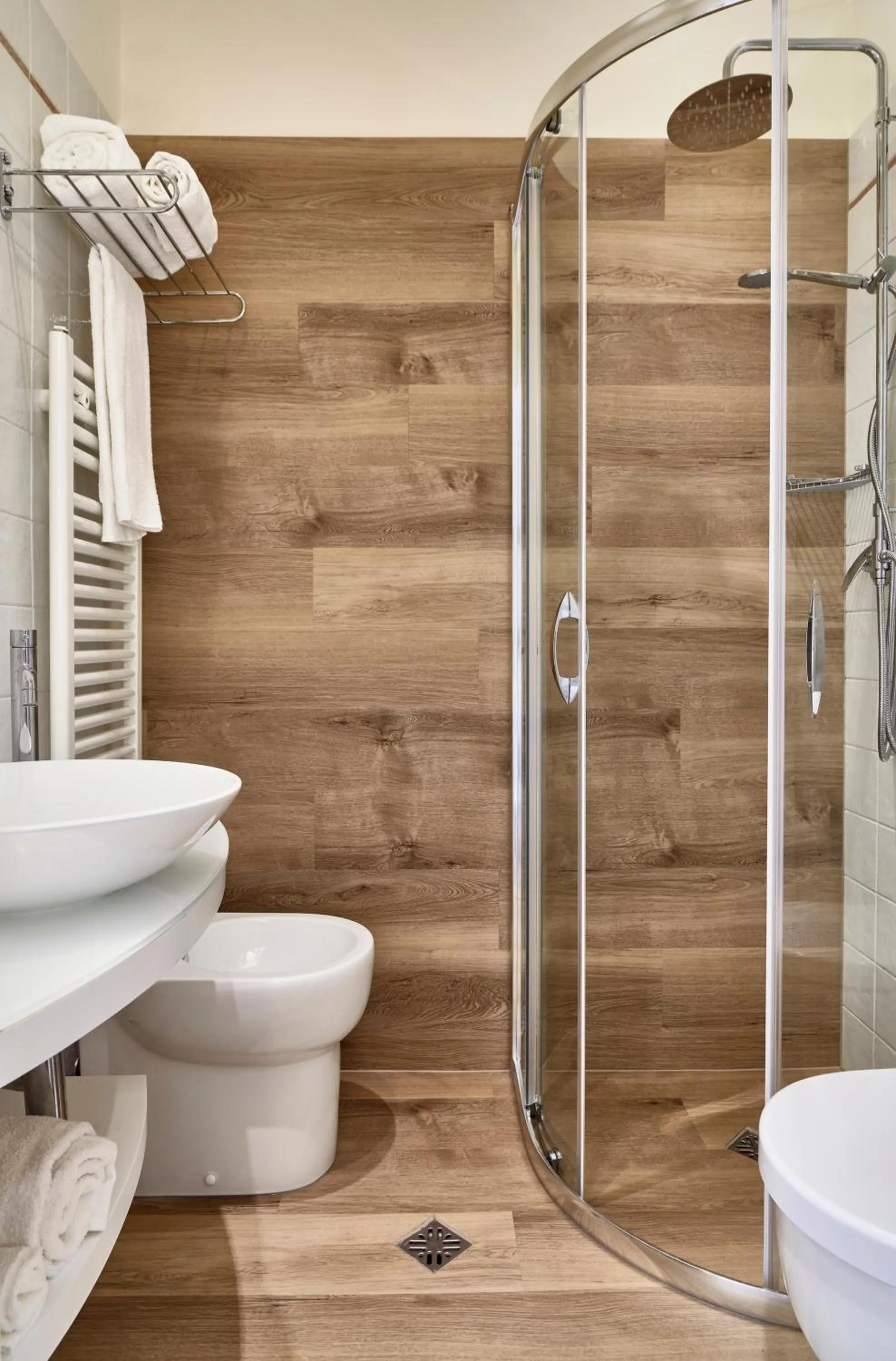 Bathroom in Hotel La Fenice