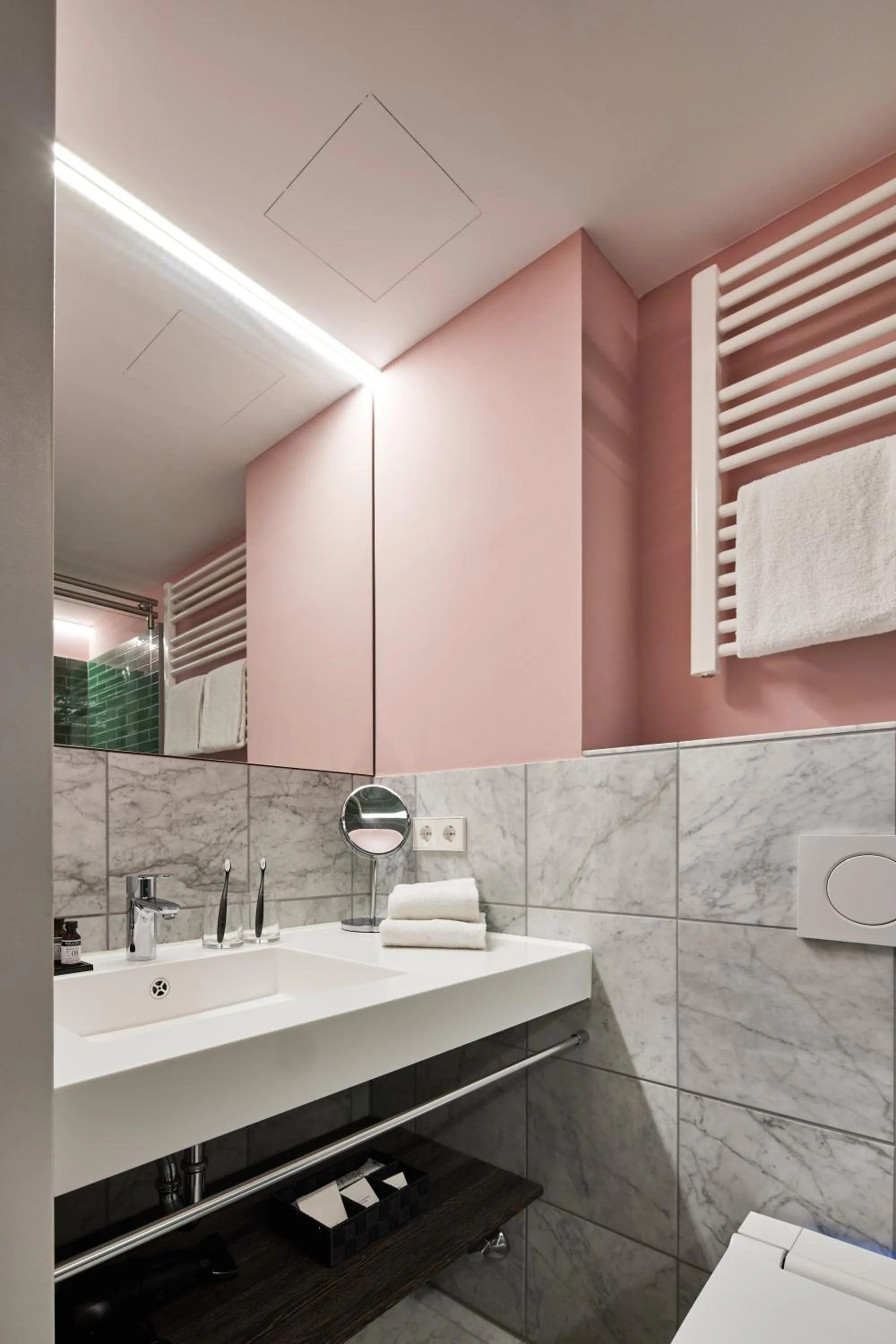 Bathroom in Central Hotel Münster