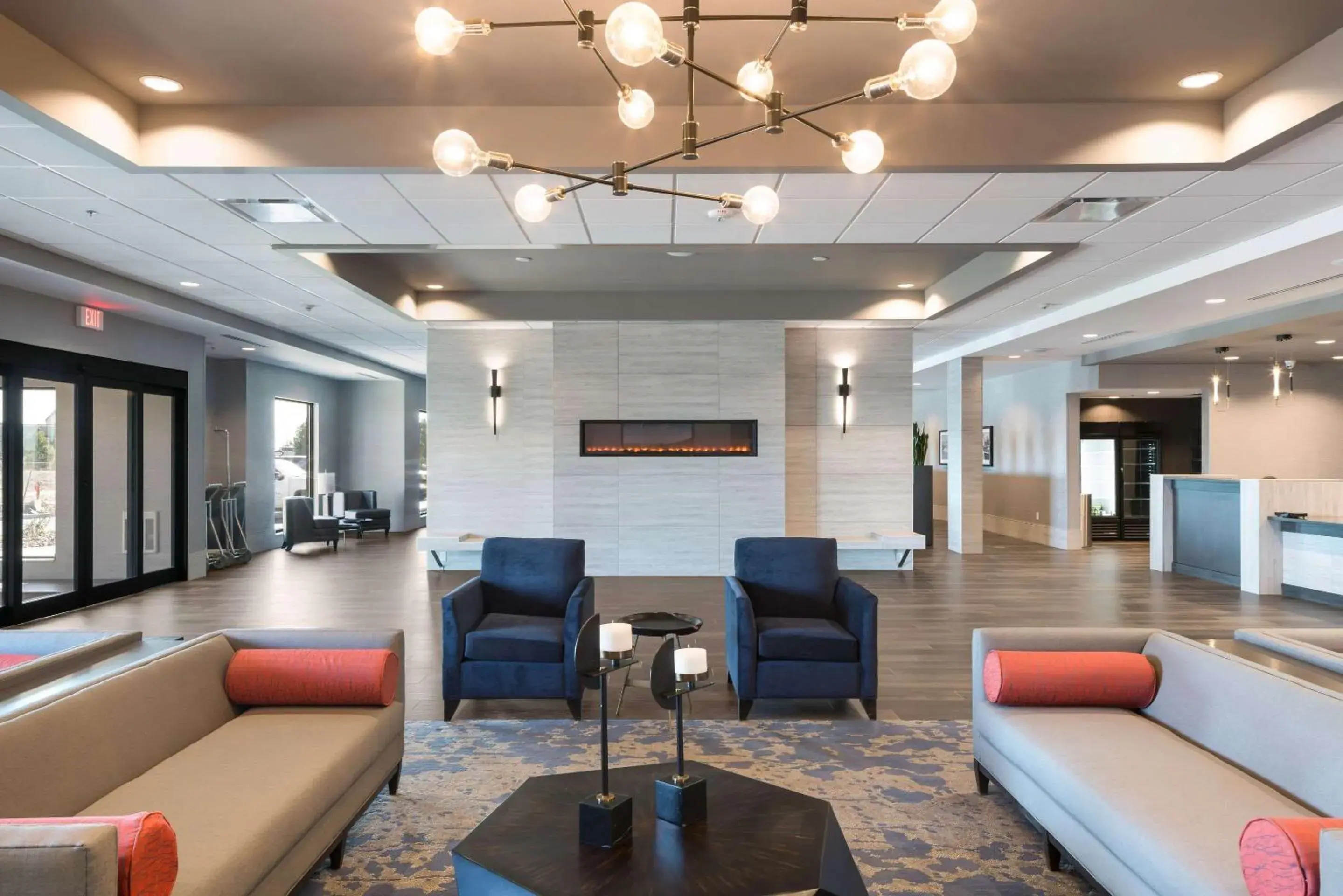 Lobby or reception in Comfort Suites Kennewick at Southridge Lobby or reception in Comfort Suites Kennewick at Southridge