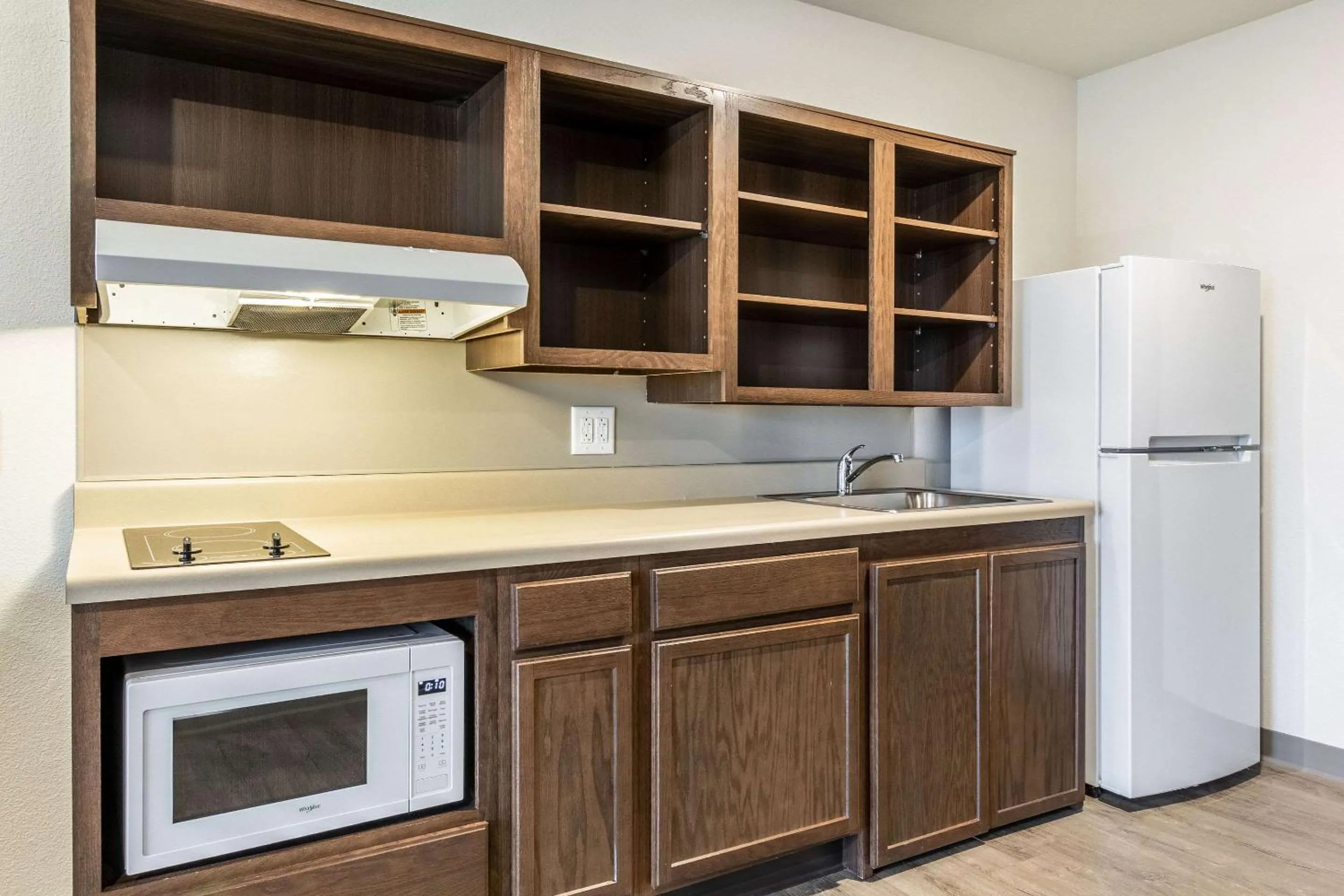 Kitchen or kitchenette in WoodSpring Suites Indianapolis Castleton