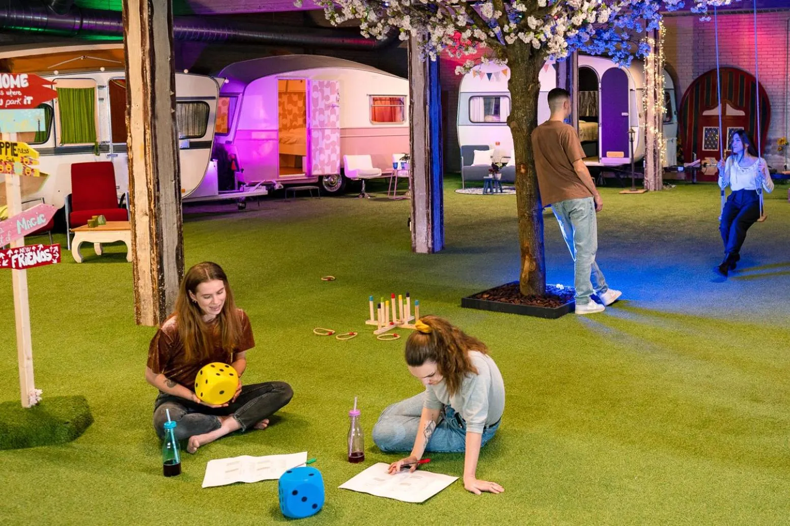 Activities in Outside Inn