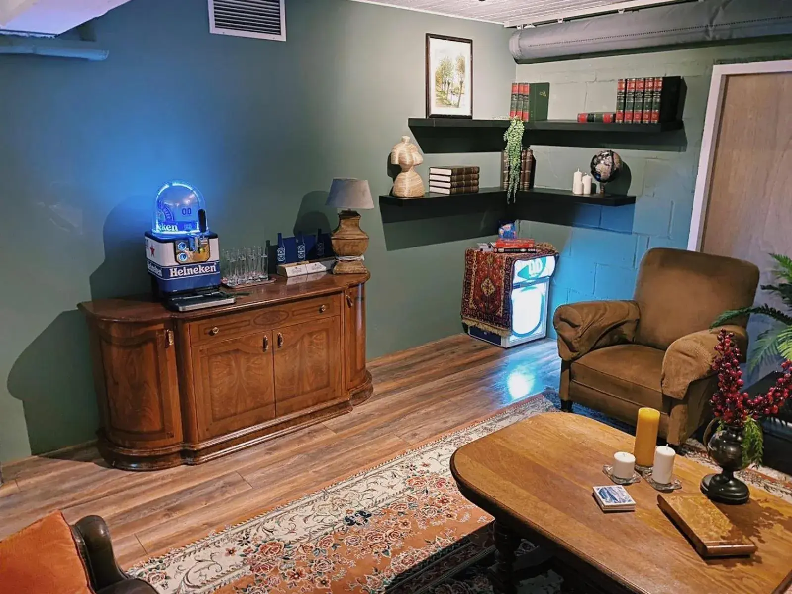 Lounge or bar in Outside Inn Lounge or bar in Outside Inn