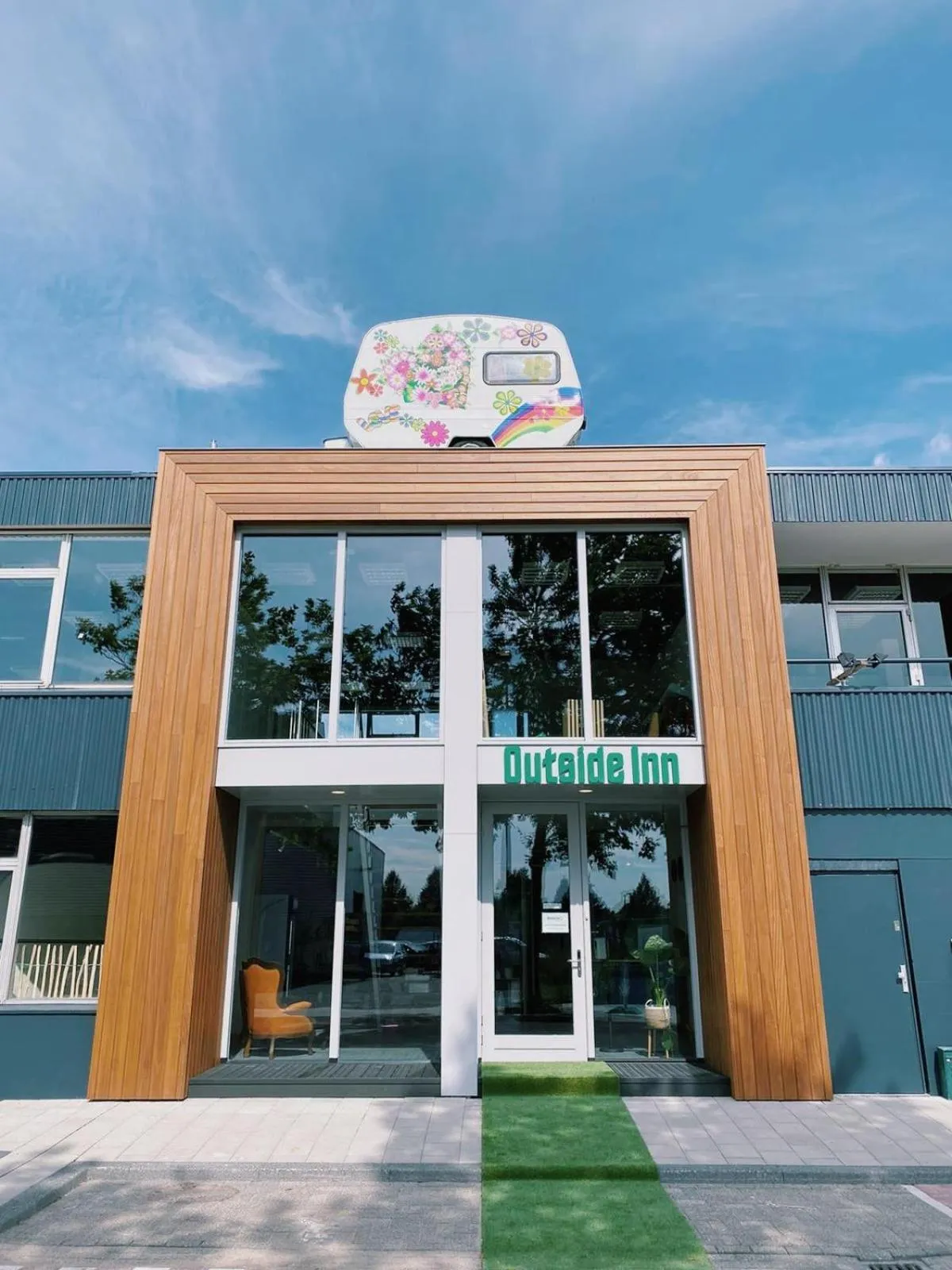 Property building in Outside Inn