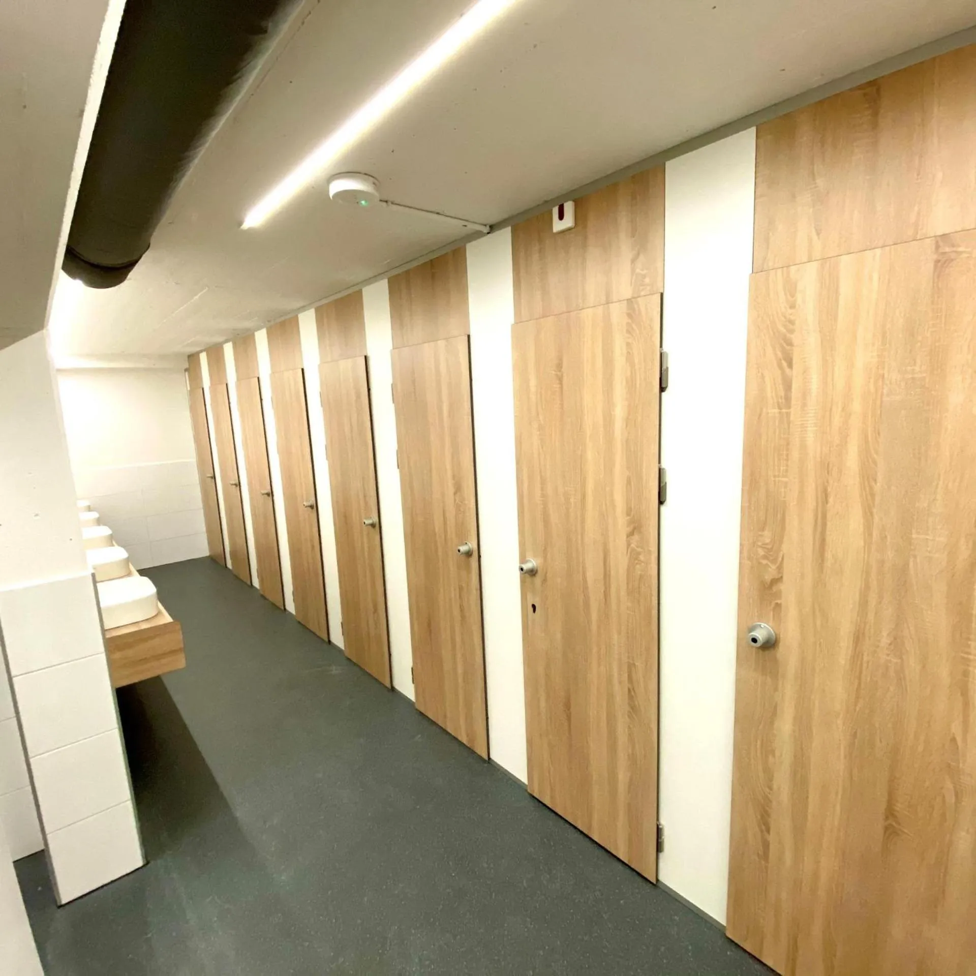 Bathroom in Outside Inn