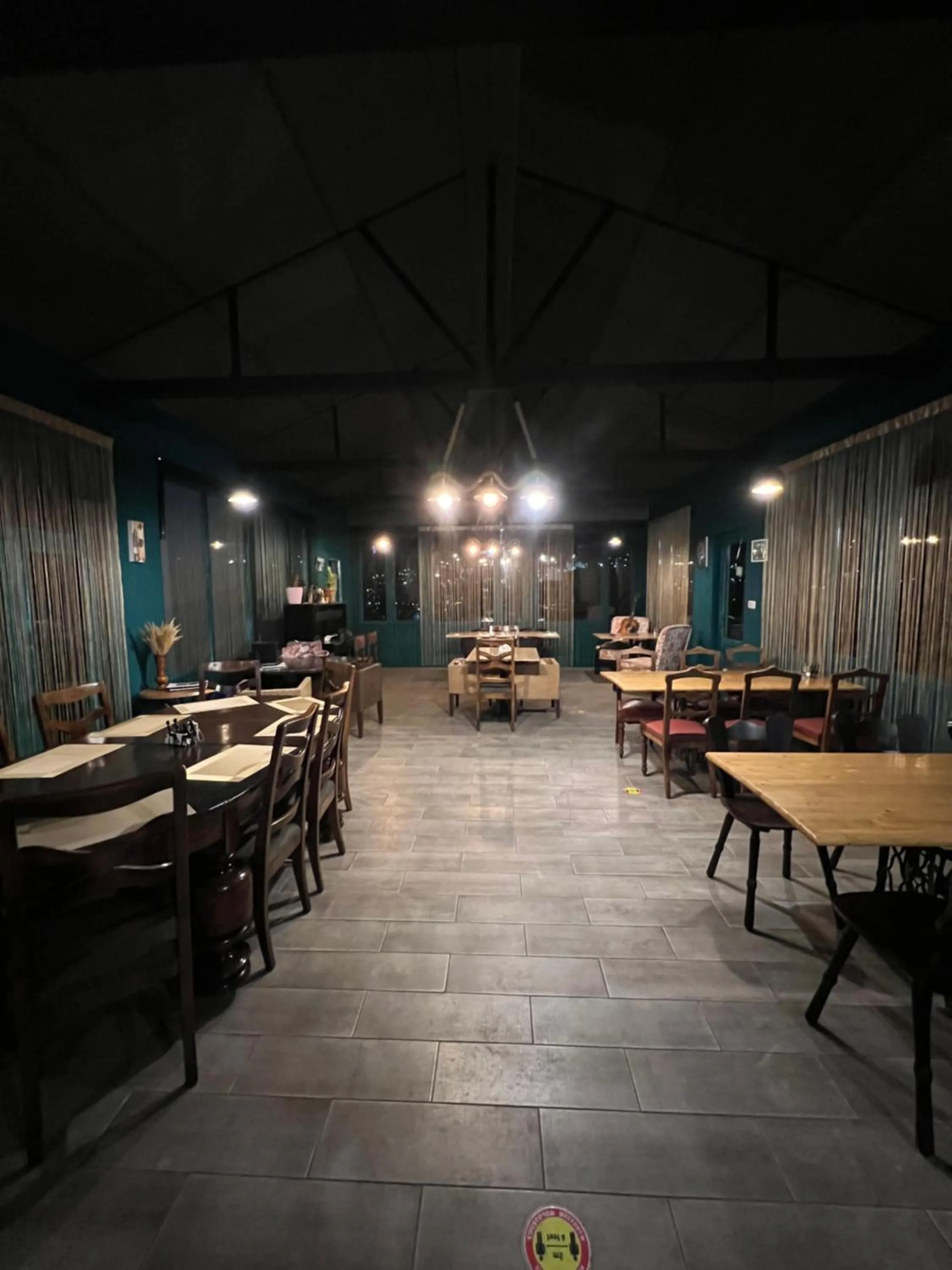 Restaurant/places to eat in Green Flower Boutique Hotel and Winery