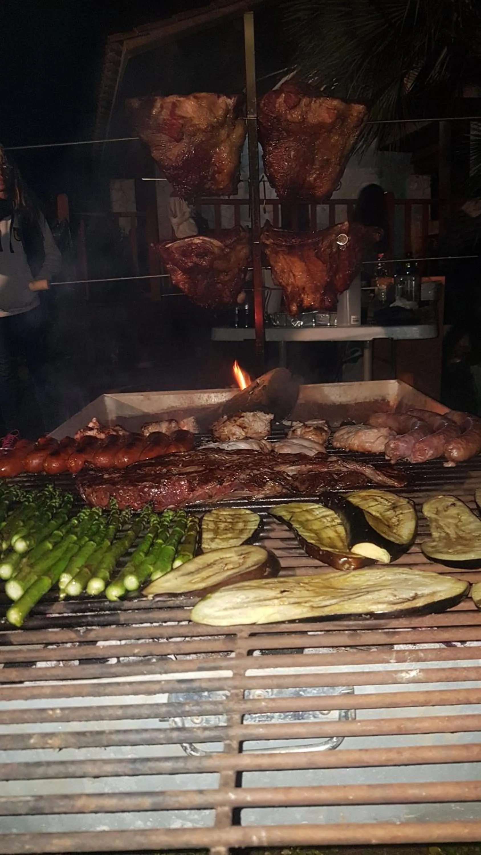 BBQ facilities in Green Flower Boutique Hotel and Winery