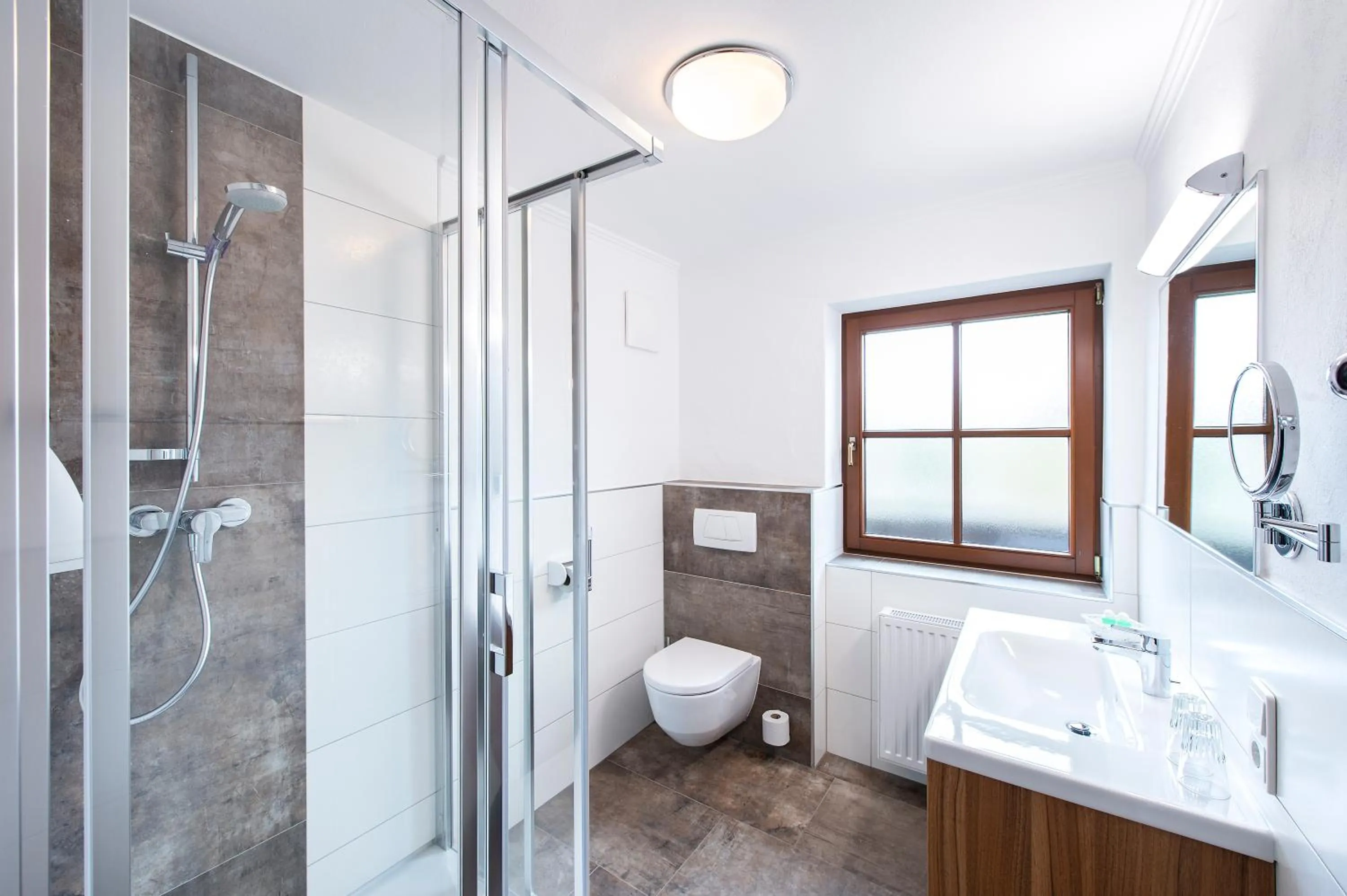 Shower in Gasthof Hotel Andlwirt