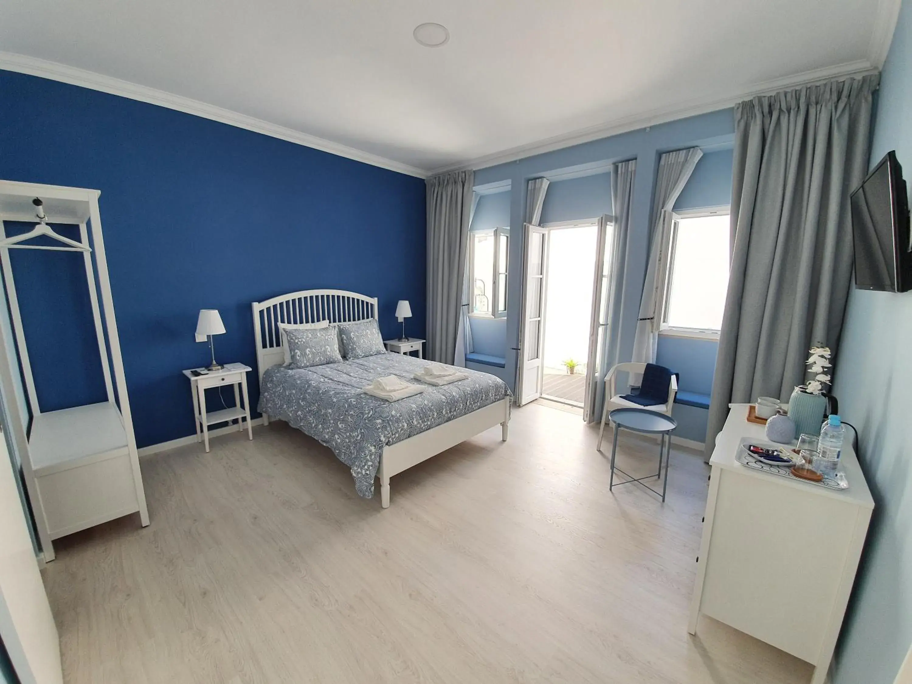 Suite with Terrace in Inn Faro - Casa Amarela - Guest House Suite with Terrace in Inn Faro - Casa Amarela - Guest House