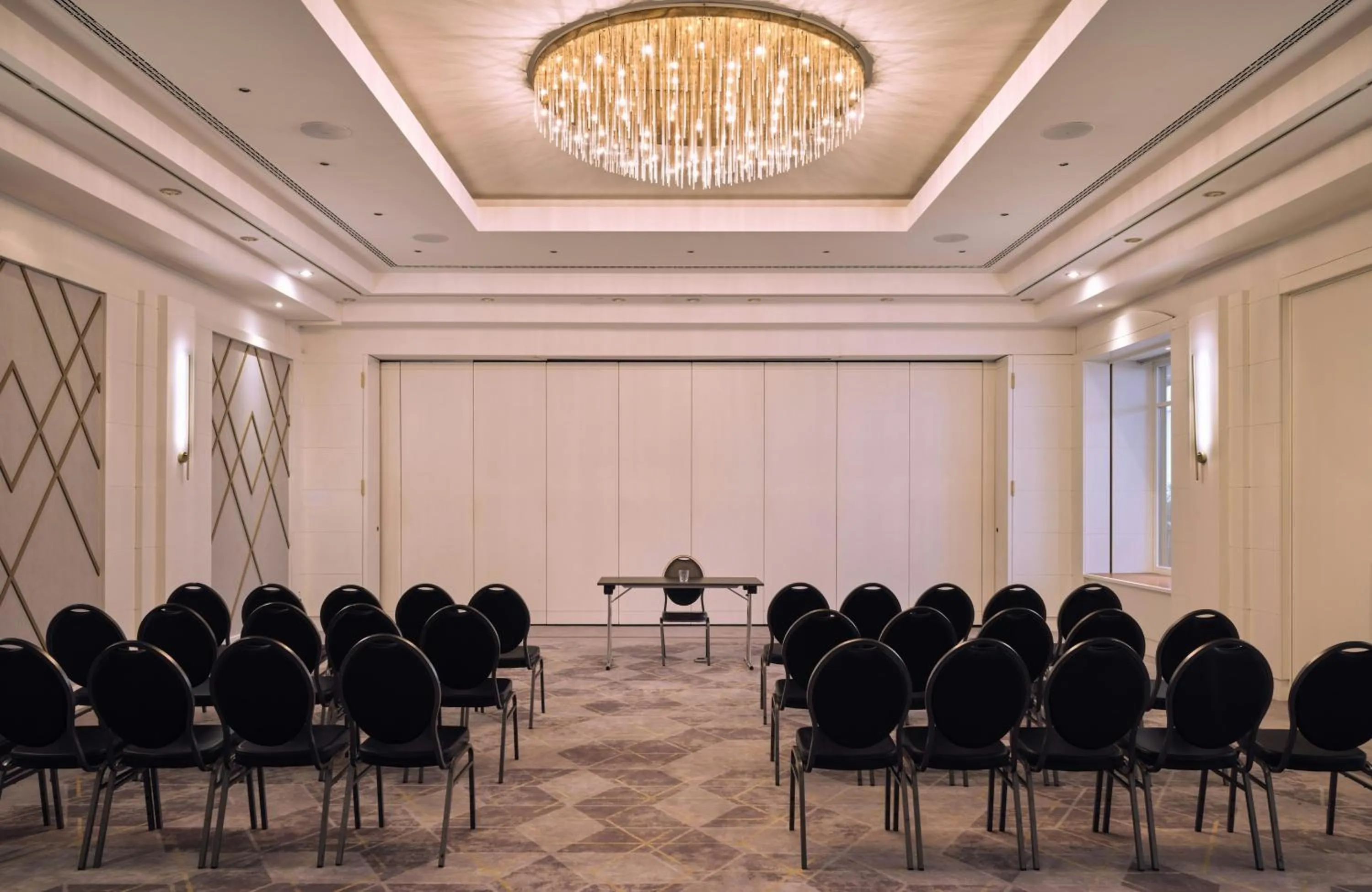 Meeting/conference room in Hotel Mannheimer Hof - Leonardo Limited Edition