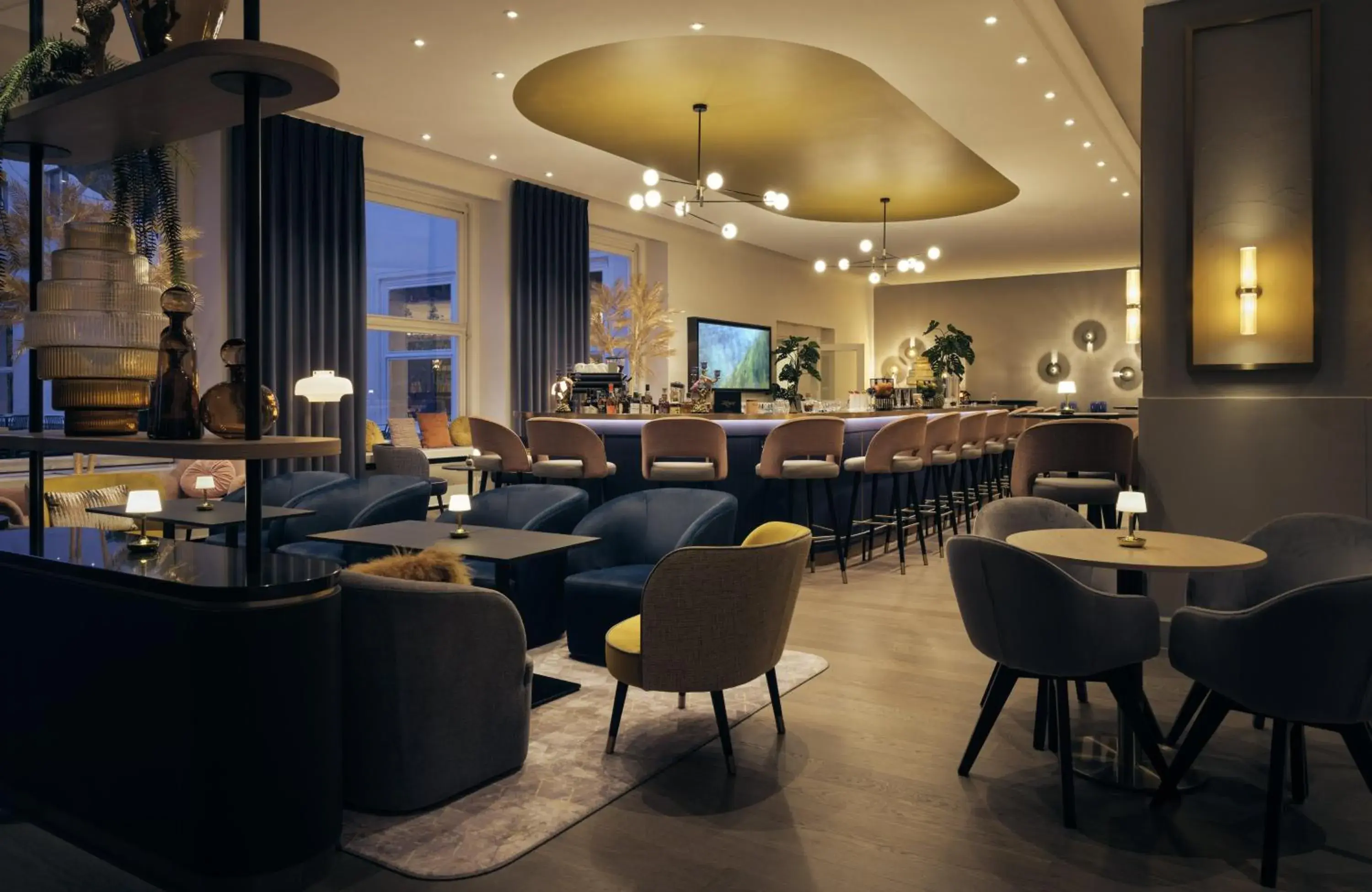 Lounge or bar in Hotel Mannheimer Hof - Leonardo Limited Edition Lounge or bar in Hotel Mannheimer Hof - Leonardo Limited Edition