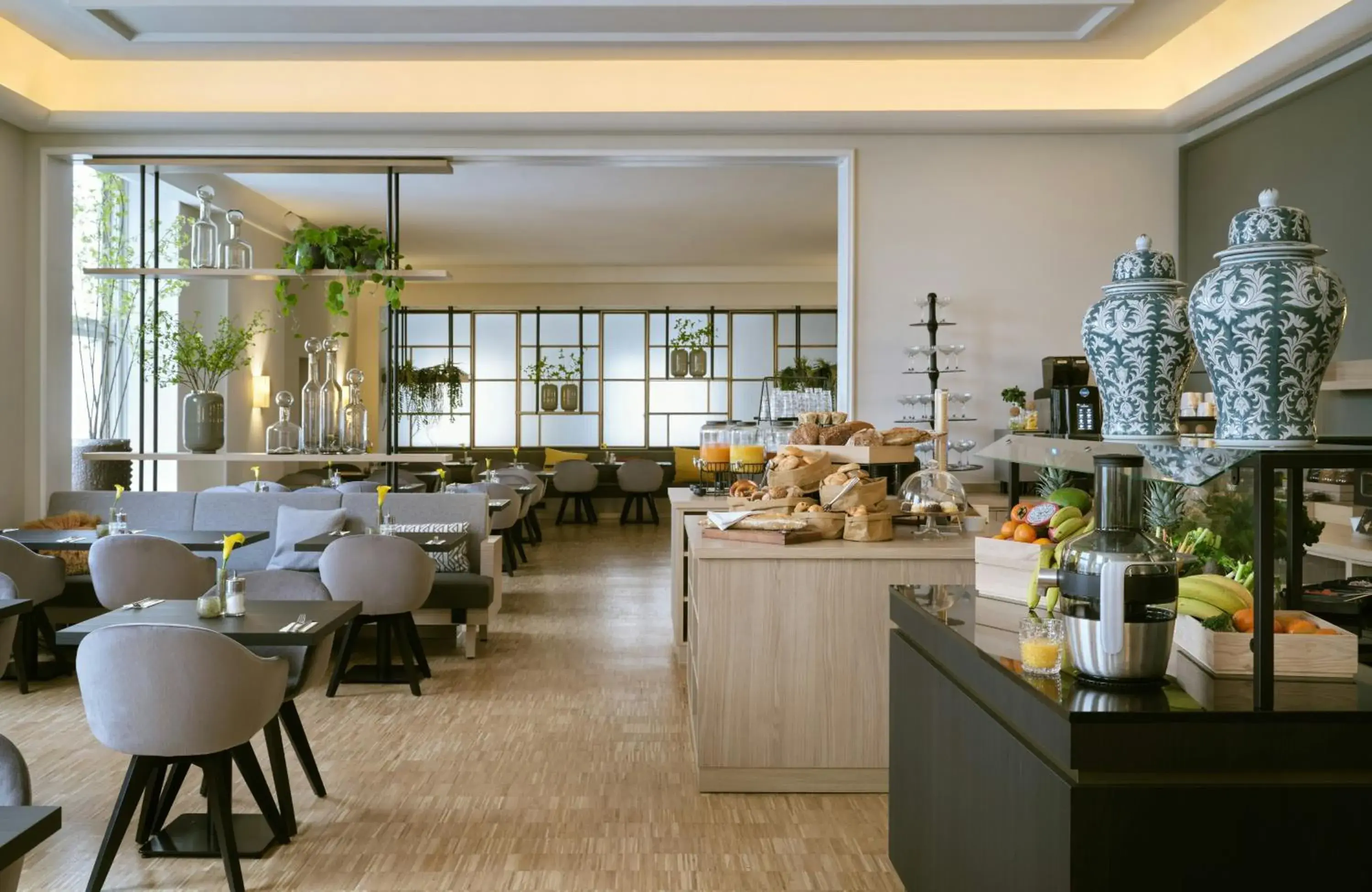 Restaurant/places to eat in Hotel Mannheimer Hof - Leonardo Limited Edition Restaurant/places to eat in Hotel Mannheimer Hof - Leonardo Limited Edition