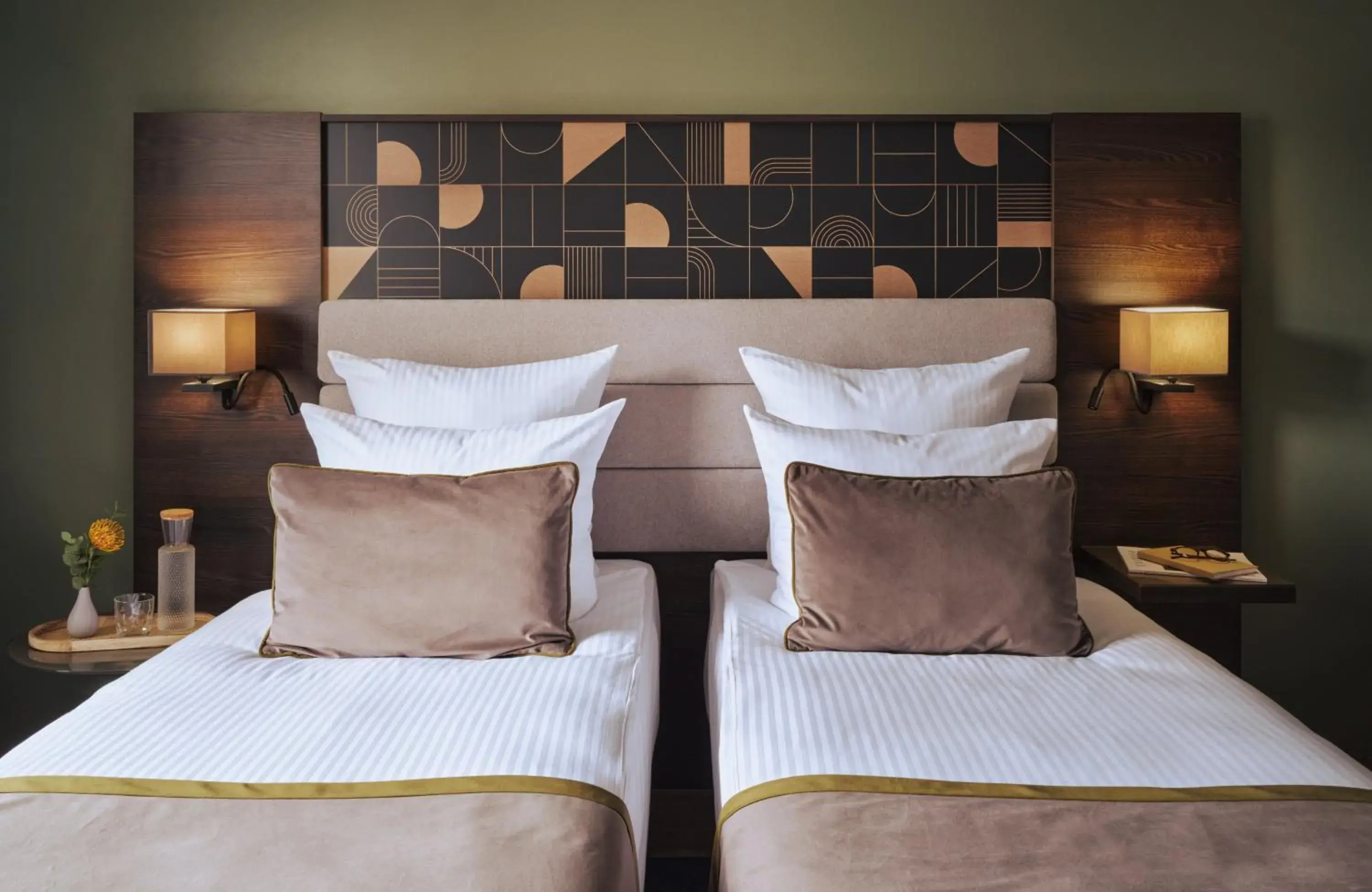 Photo of the whole room, Bed in Hotel Mannheimer Hof - Leonardo Limited Edition Photo of the whole room, Bed in Hotel Mannheimer Hof - Leonardo Limited Edition