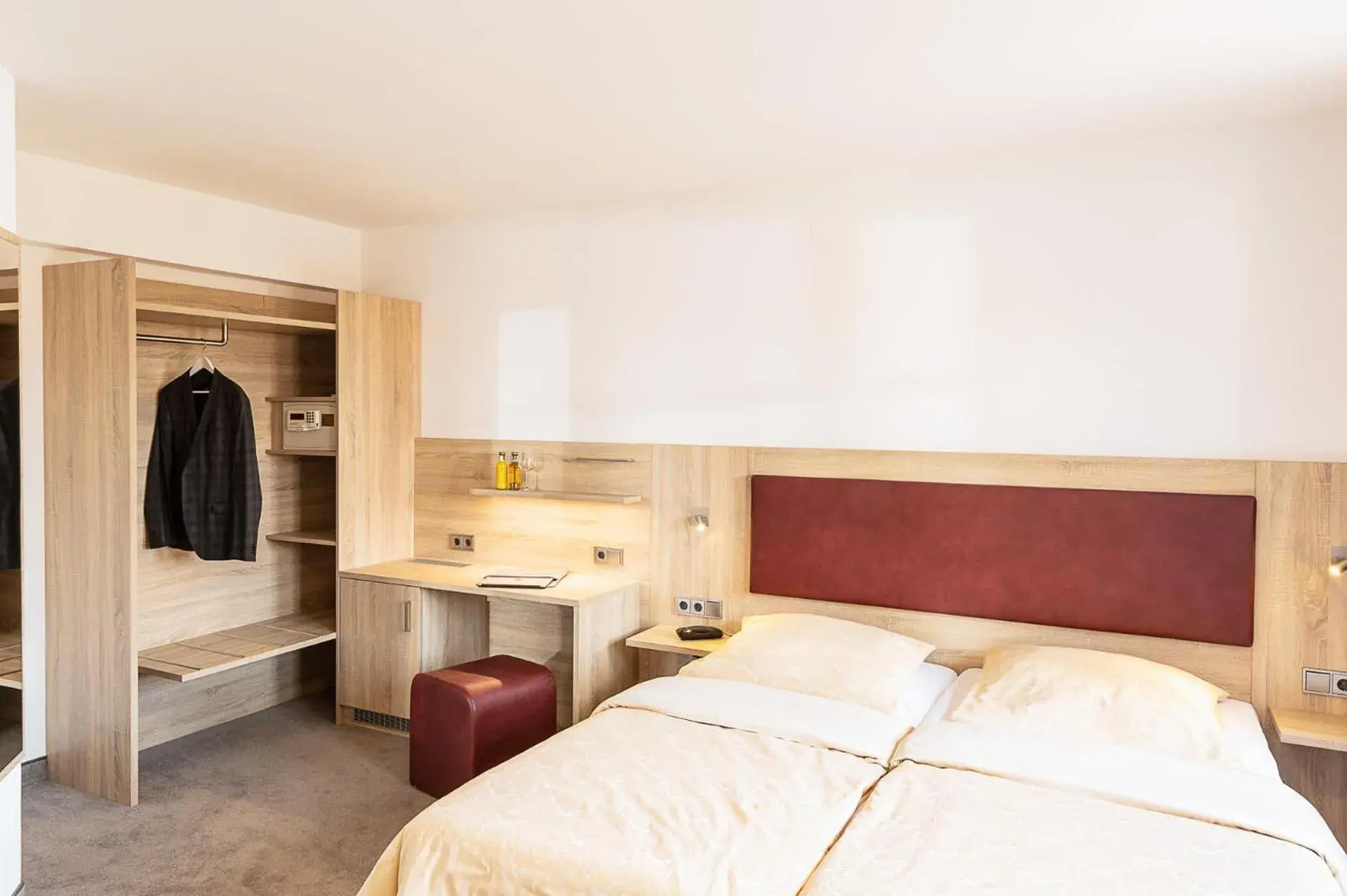 Superior Double Room - single occupancy in Hotel Altes Brauhaus garni Superior Double Room - single occupancy in Hotel Altes Brauhaus garni