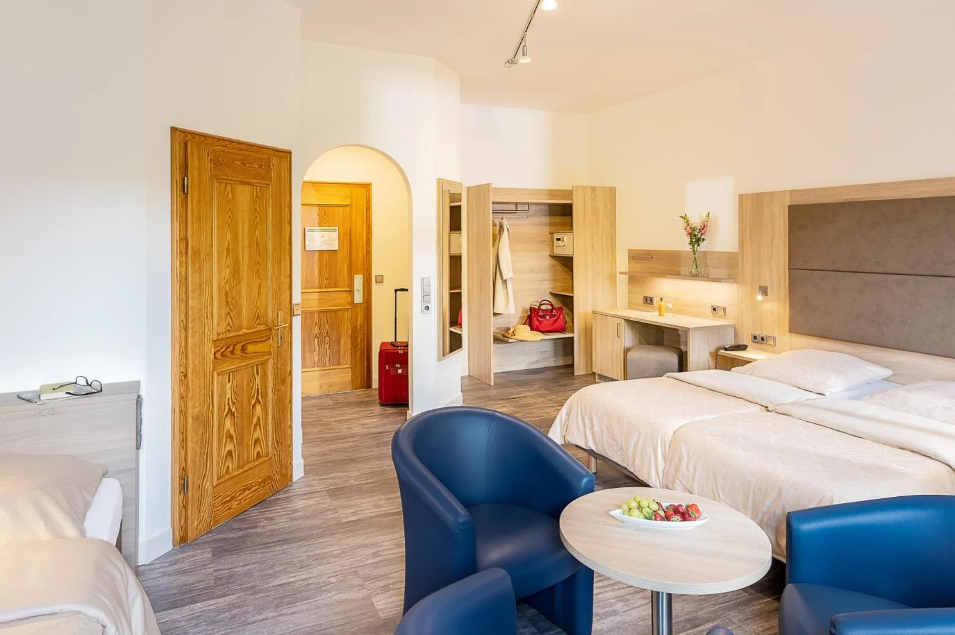 Photo of the whole room, Bed in Hotel Altes Brauhaus garni