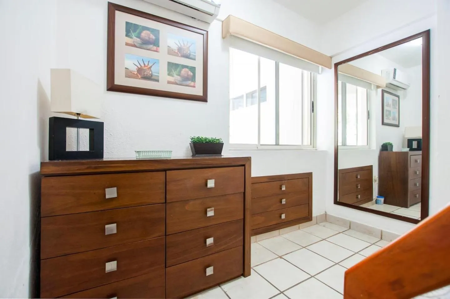 Photo of the whole room in Marina Suites by Andiani Travel