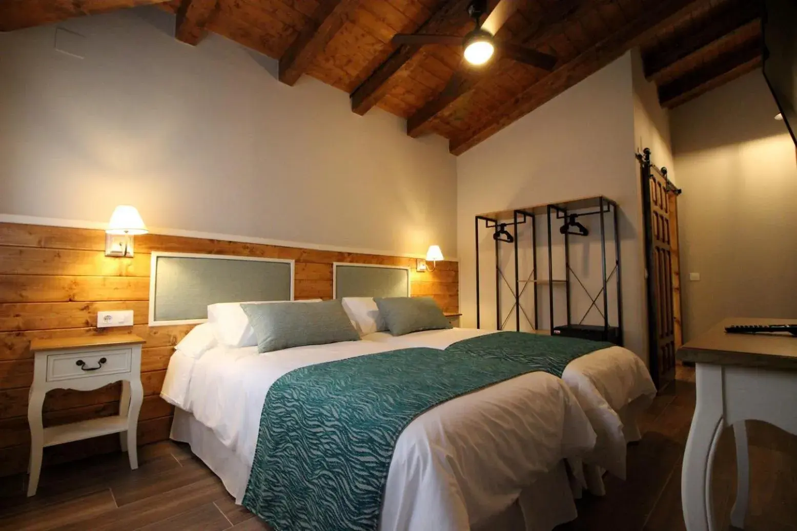 Twin Room with Garden View in Hotel Rural San Giles Twin Room with Garden View in Hotel Rural San Giles