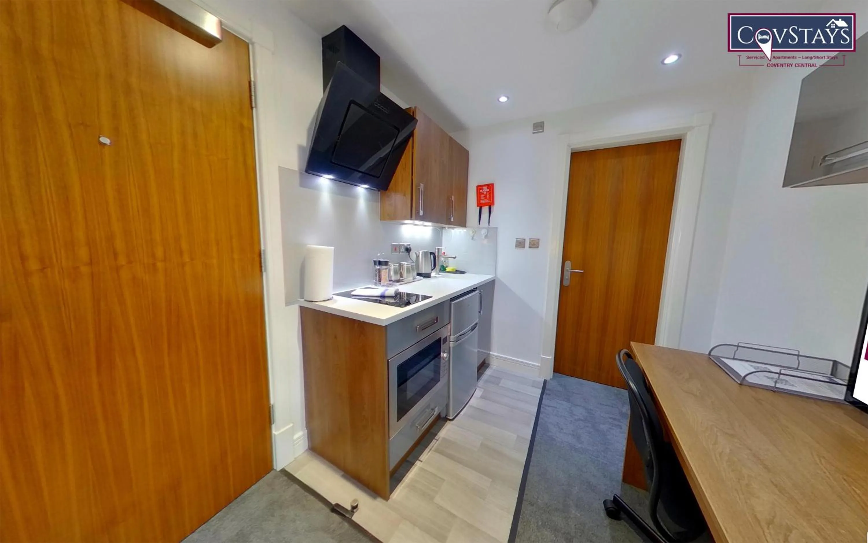 Victoria House - Deluxe Studios in Coventry City Centre, free parking, by COVSTAYS