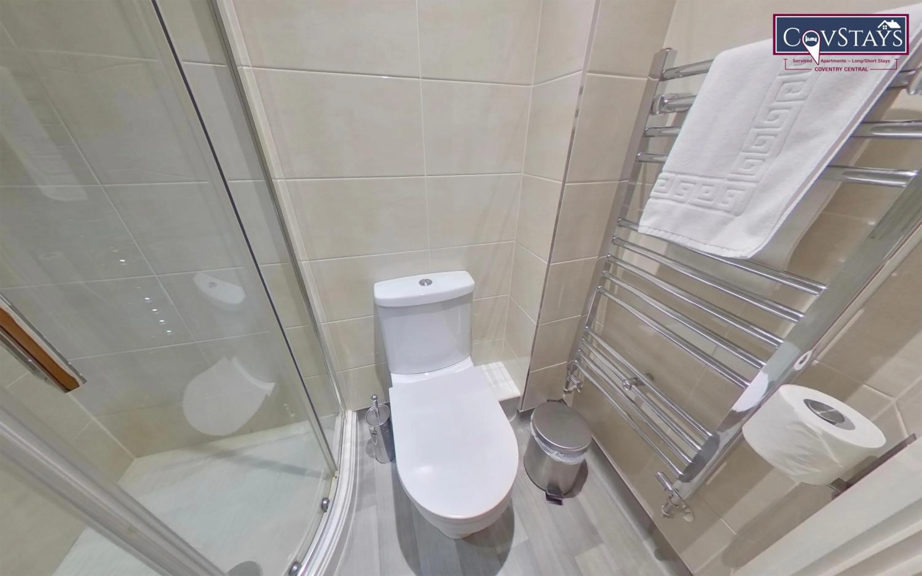 Victoria House - Deluxe Studios in Coventry City Centre, free parking, by COVSTAYS