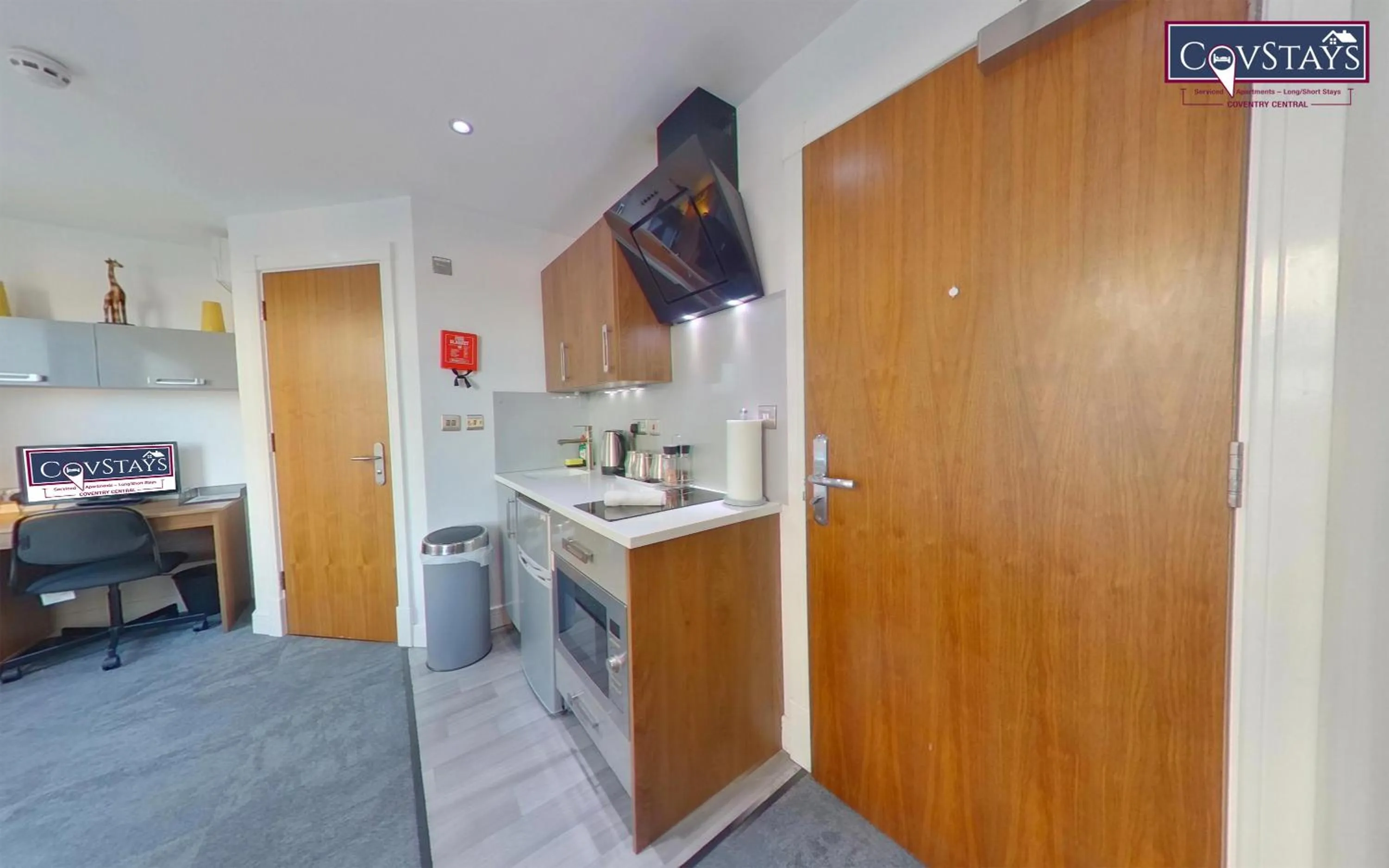 Victoria House - Deluxe Studios in Coventry City Centre, free parking, by COVSTAYS