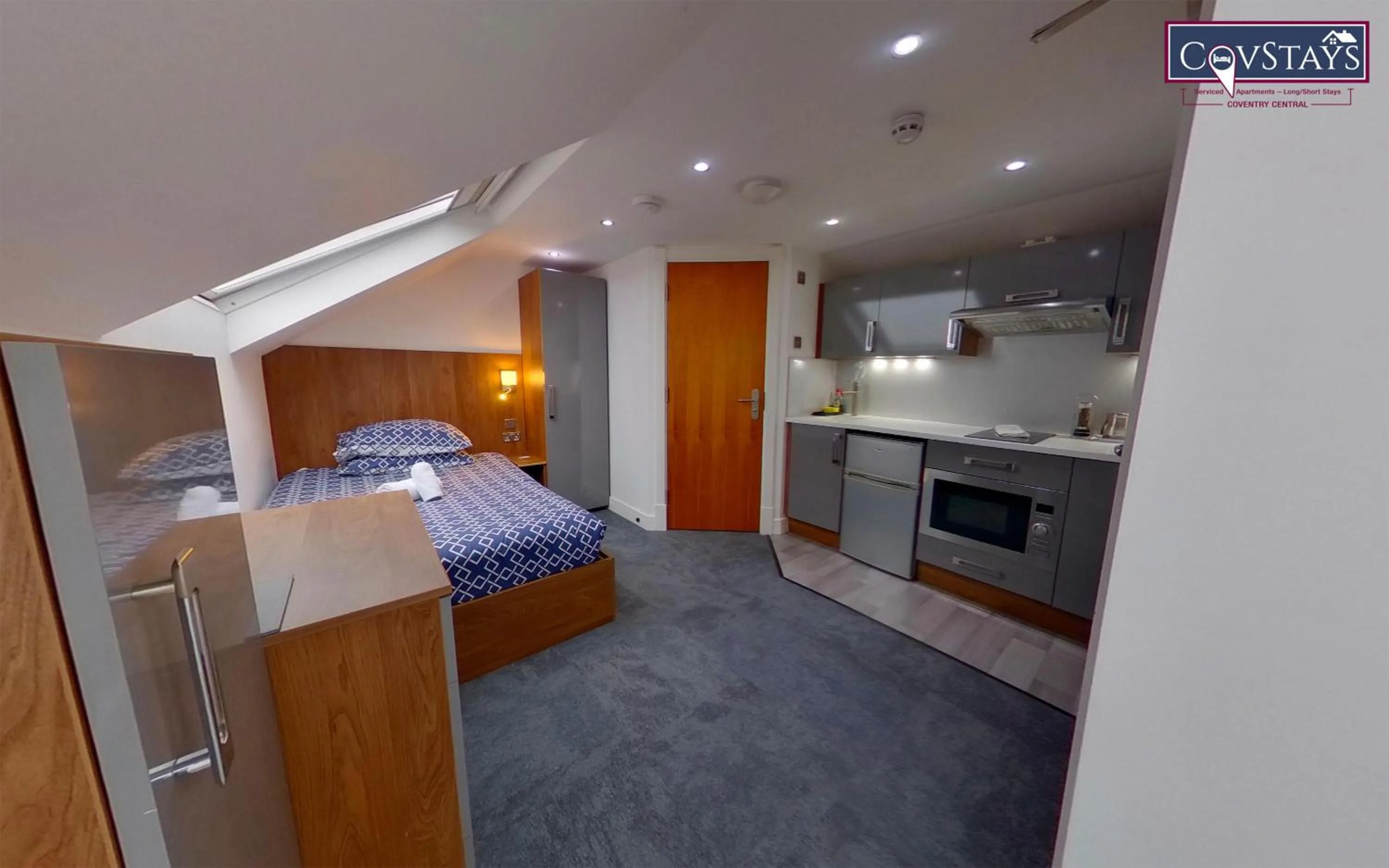 Bed in Victoria House - Deluxe Studios in Coventry City Centre, free parking, by COVSTAYS