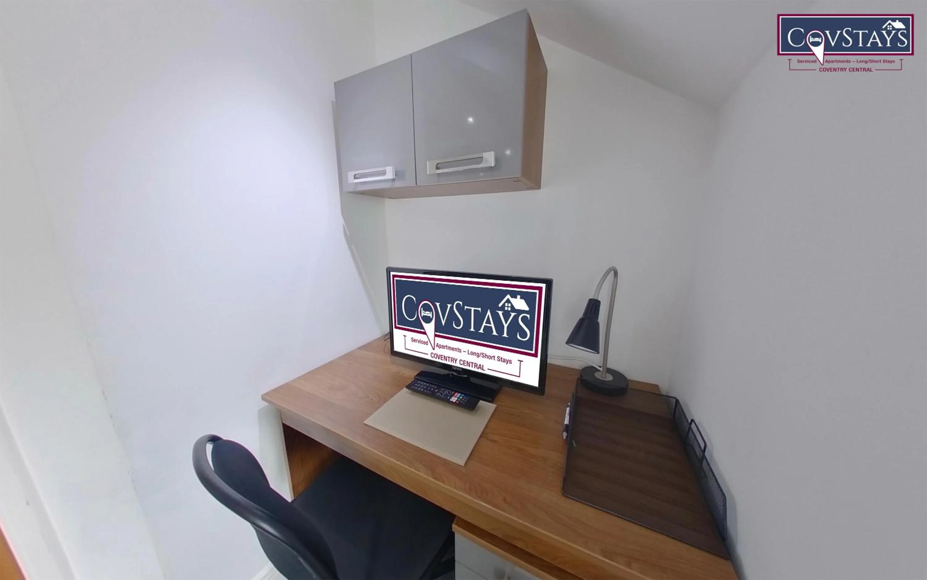 Victoria House - Deluxe Studios in Coventry City Centre, free parking, by COVSTAYS