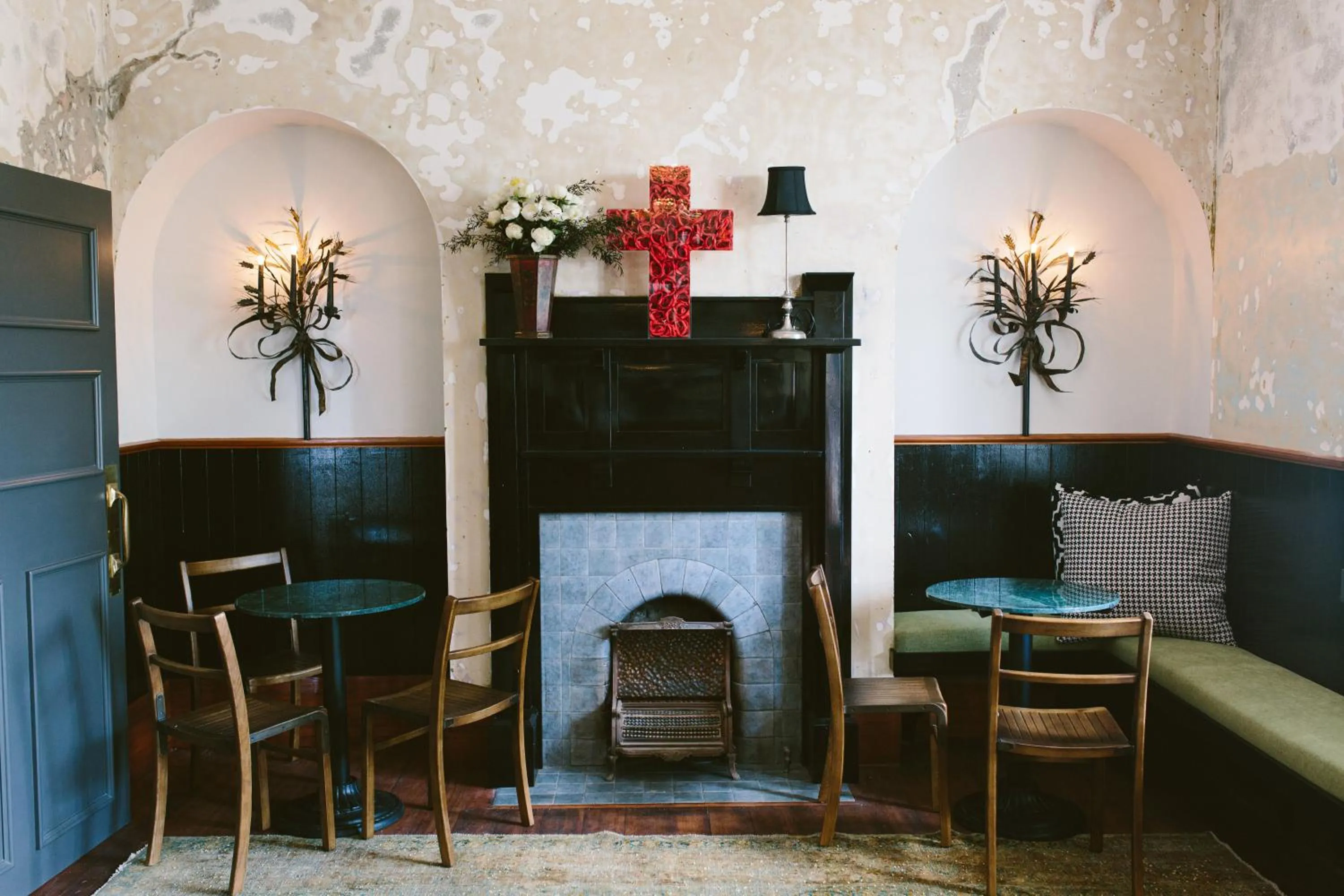 Lounge or bar in The Convent Hotel