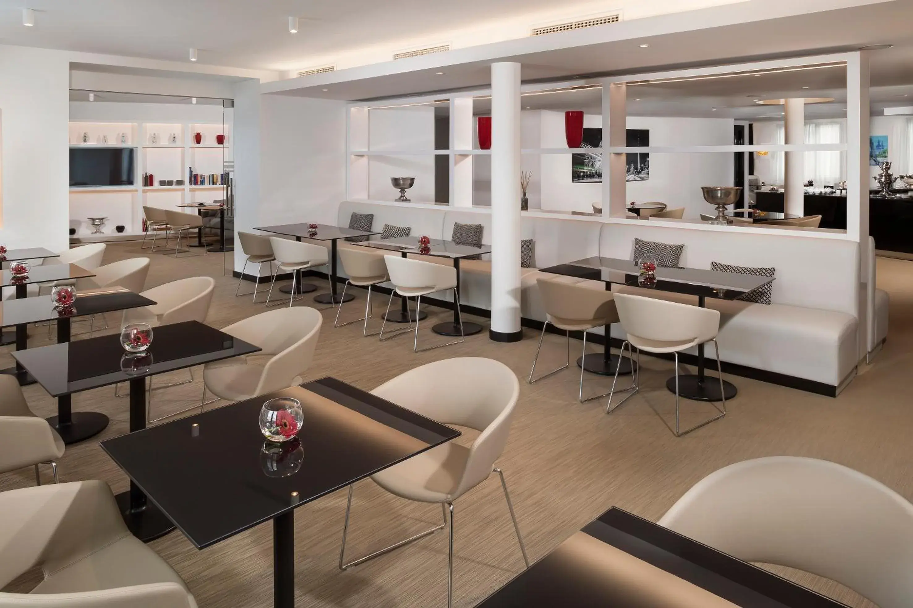 Restaurant/places to eat in Meliá Berlin Restaurant/places to eat in Meliá Berlin