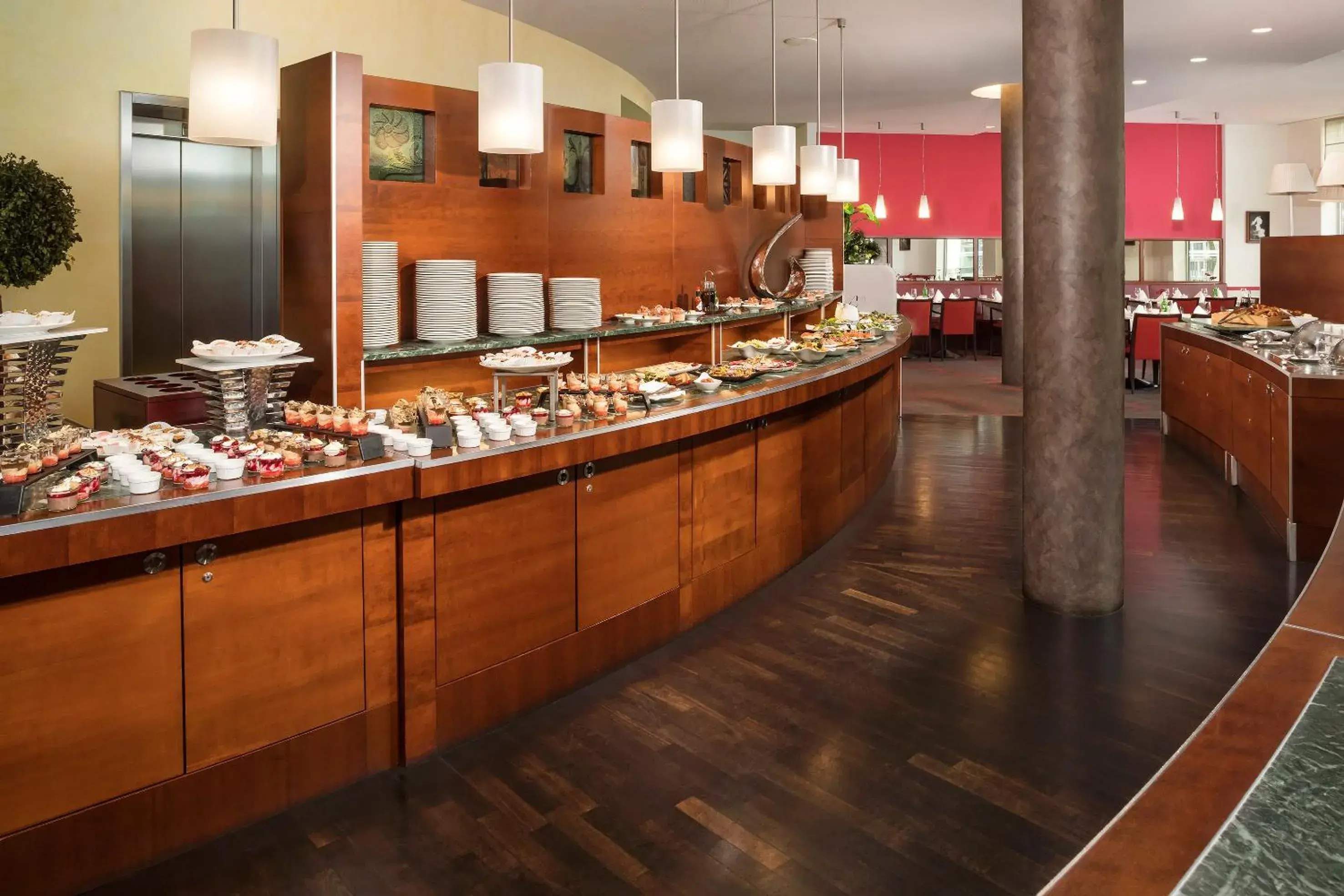 Restaurant/places to eat in Meliá Berlin Restaurant/places to eat in Meliá Berlin