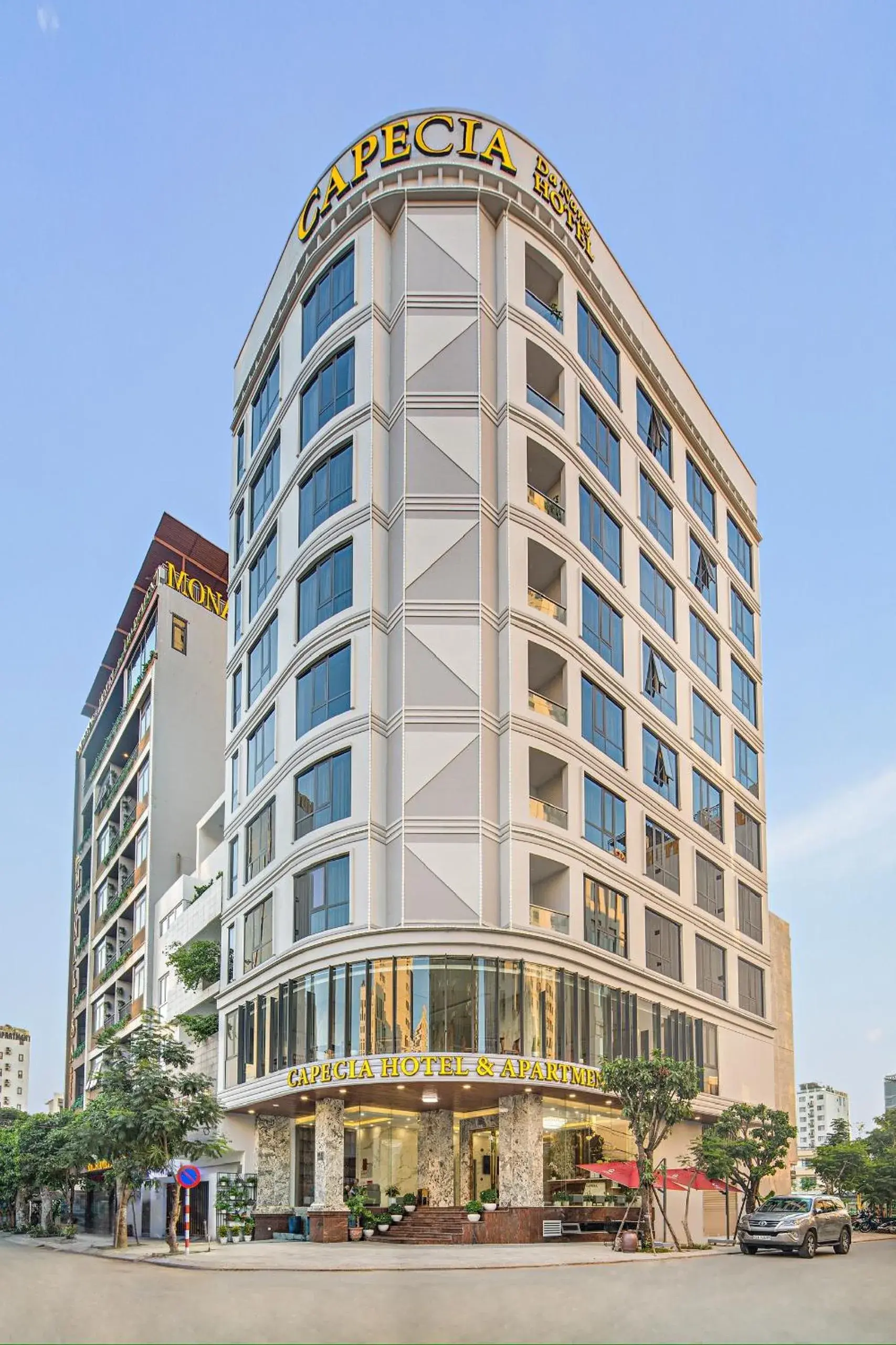 Property building in Capecia Danang Hotel and Apartment Property building in Capecia Danang Hotel and Apartment