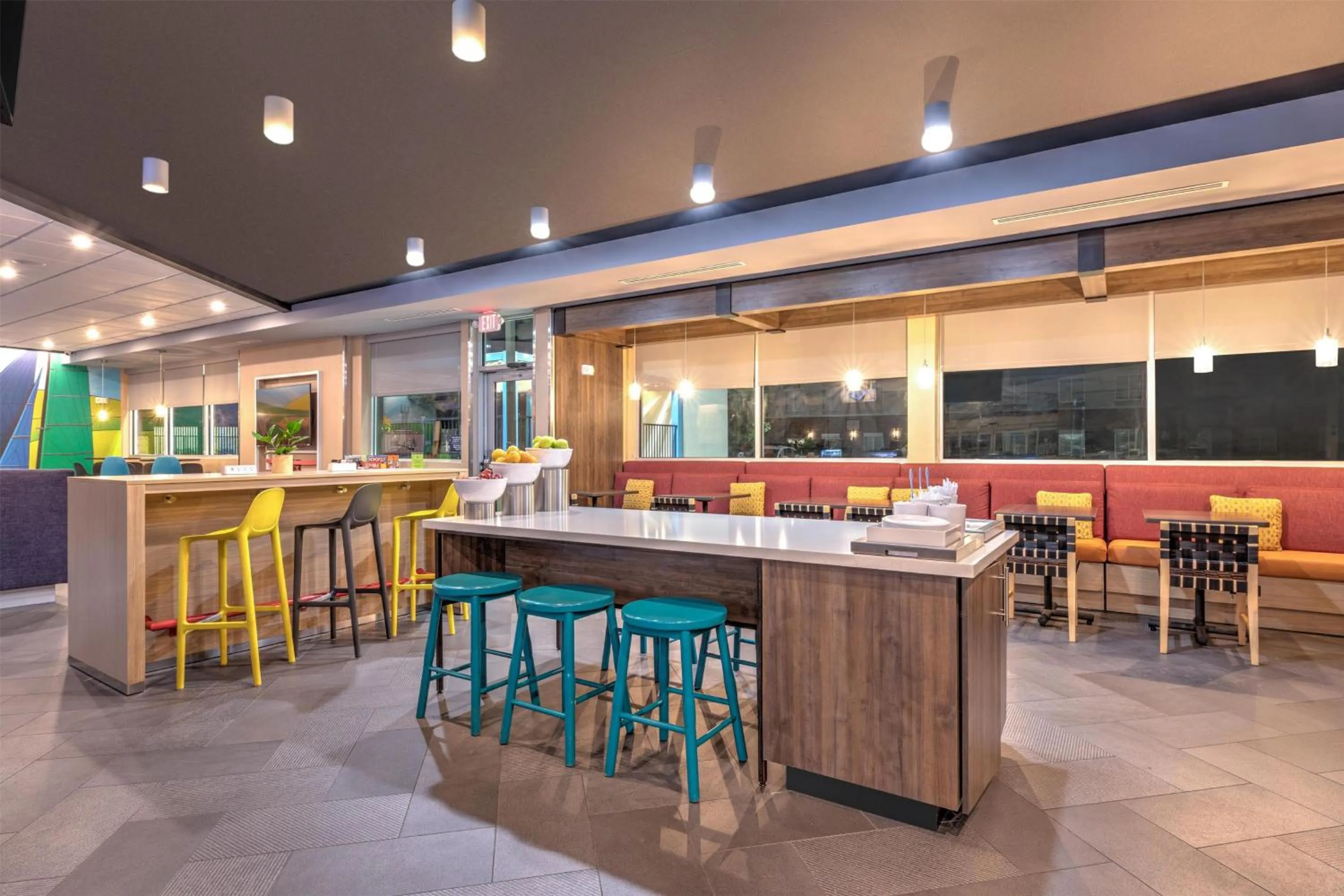 Breakfast in Tru By Hilton The Colony