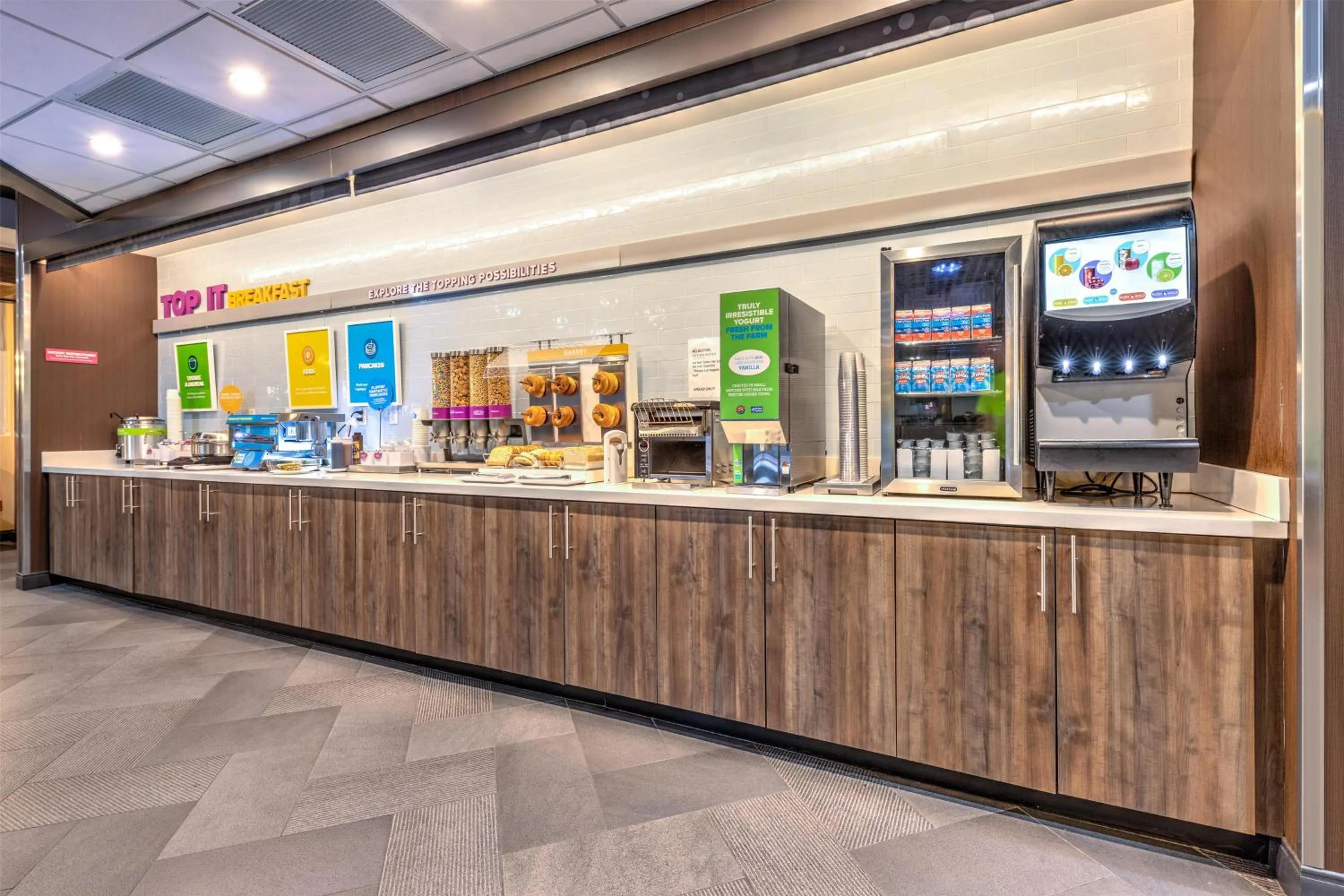 Breakfast in Tru By Hilton The Colony