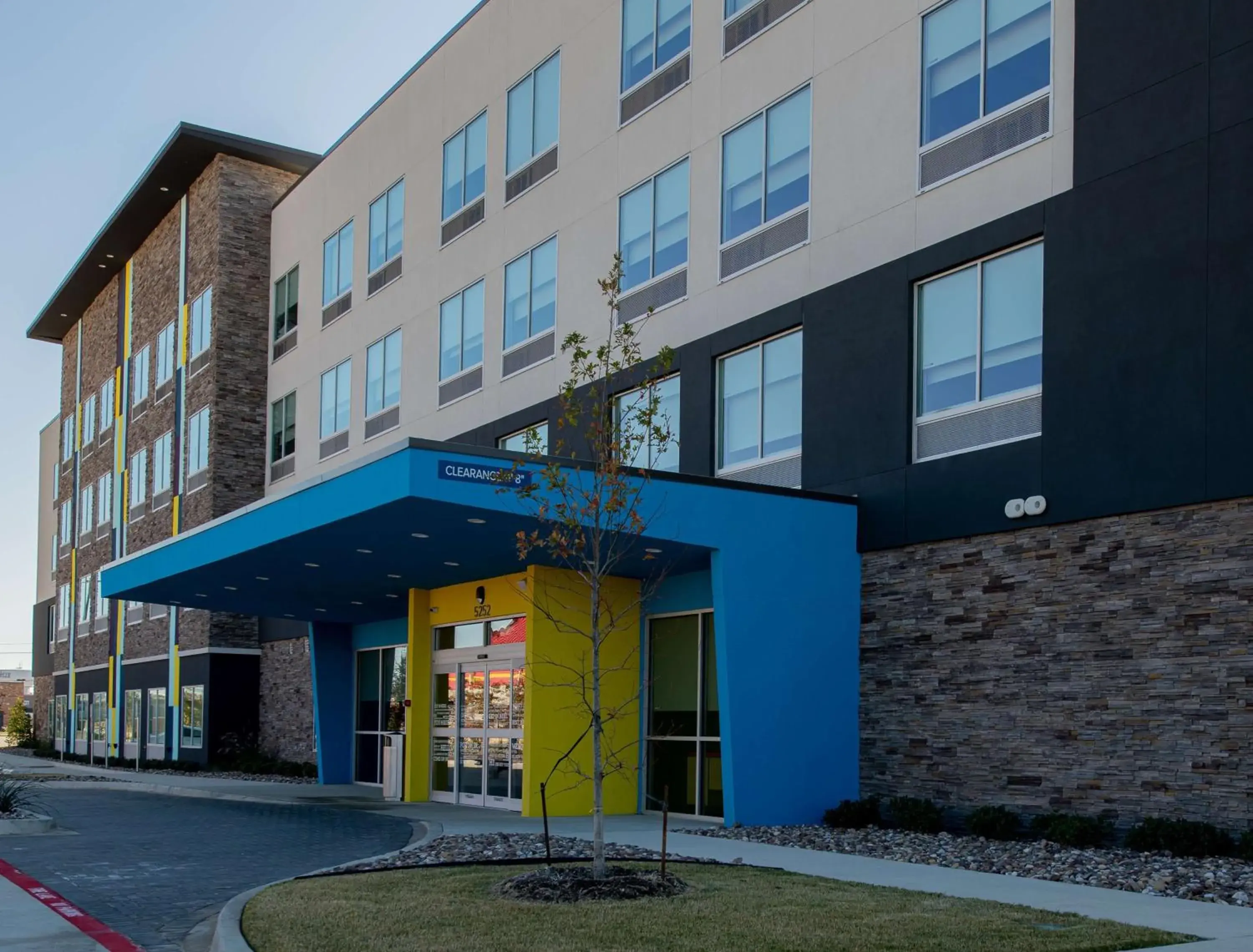 Property building in Tru By Hilton The Colony Property building in Tru By Hilton The Colony