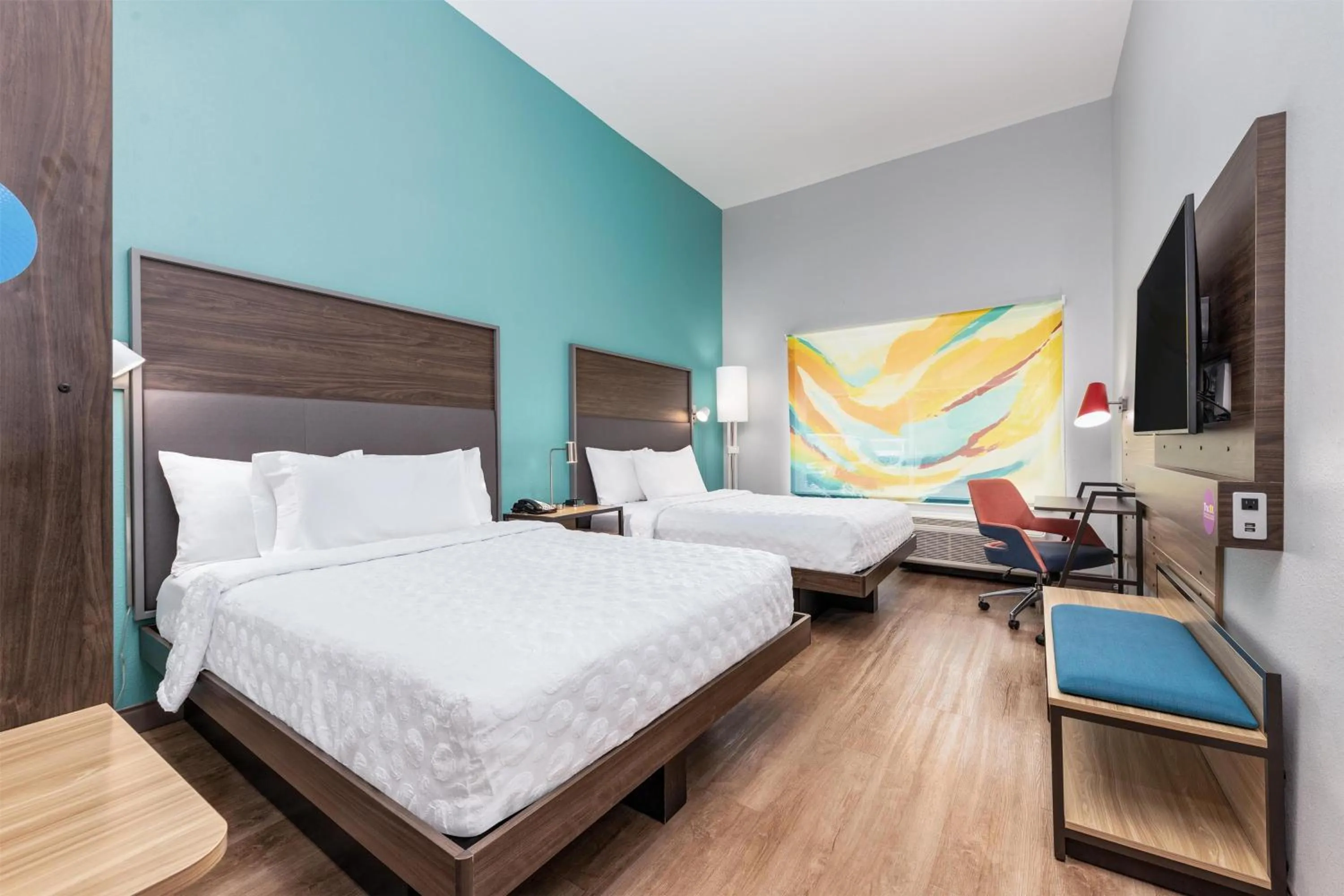 Bed in Tru By Hilton The Colony