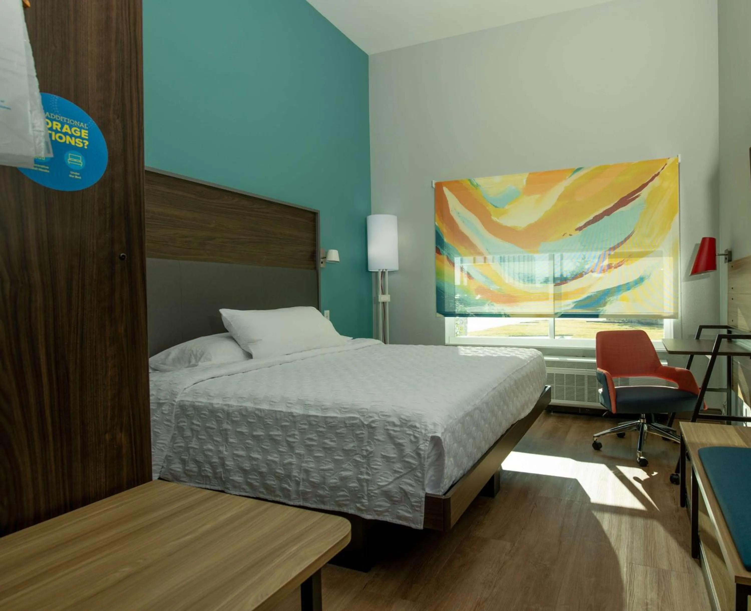 Bedroom, Bed in Tru By Hilton The Colony