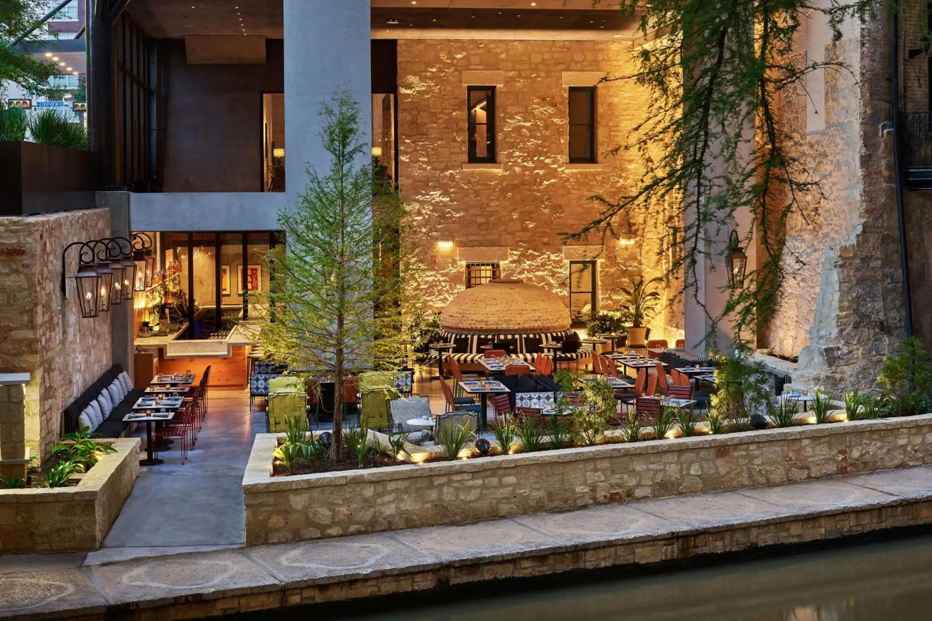 Restaurant/places to eat in Canopy By Hilton San Antonio Riverwalk Restaurant/places to eat in Canopy By Hilton San Antonio Riverwalk