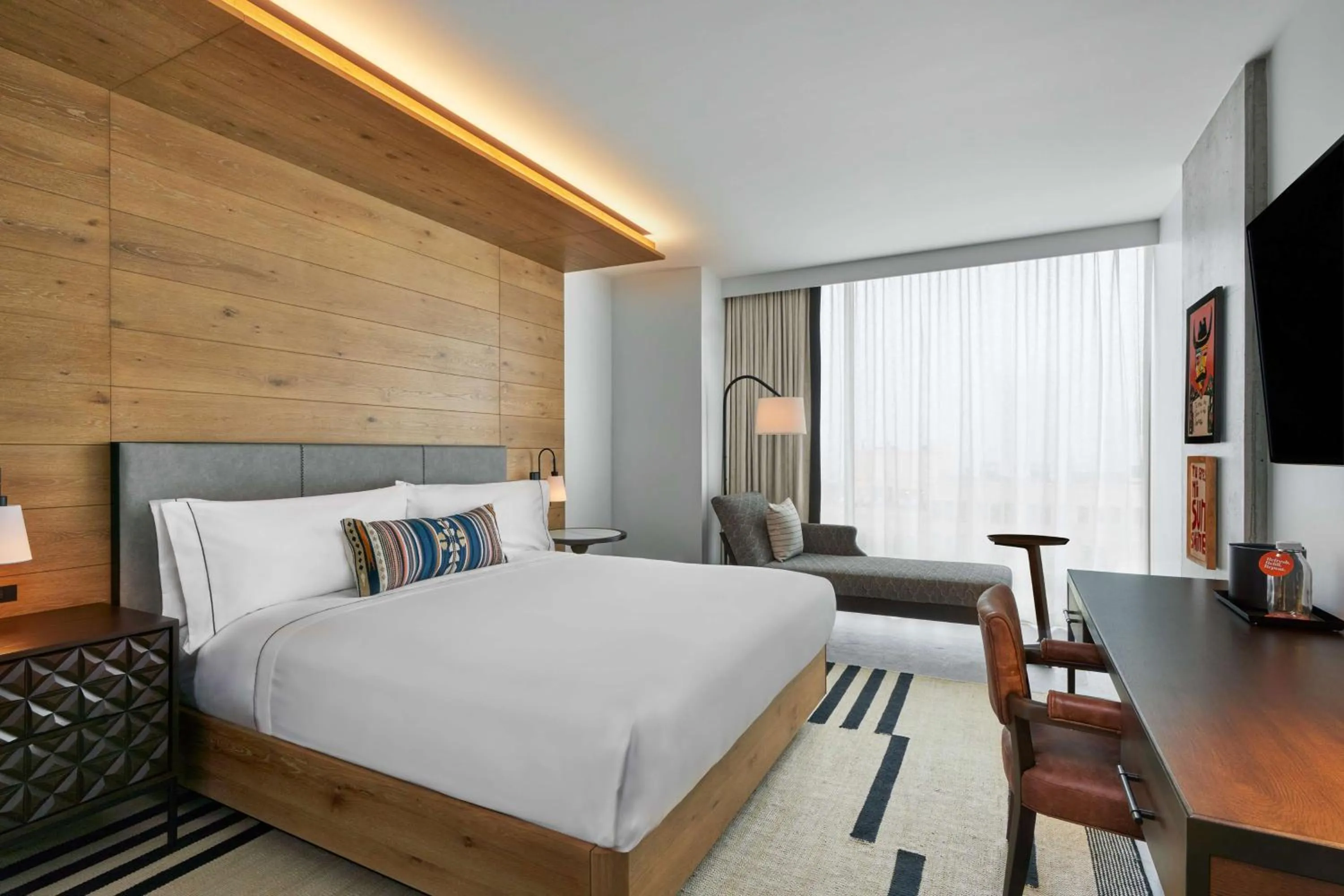 Bedroom, Bed in Canopy By Hilton San Antonio Riverwalk