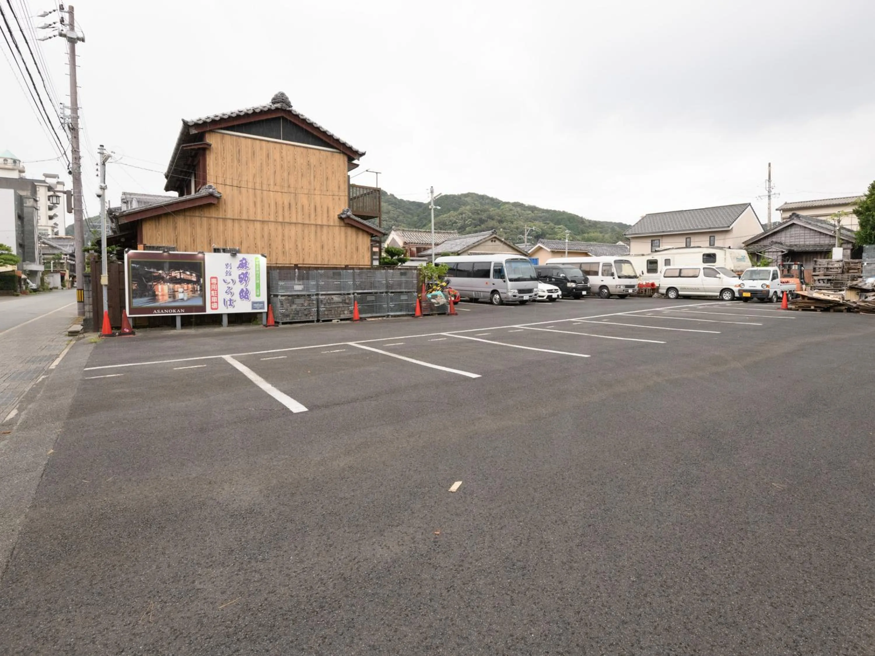 Property building in Tabist Asanokan Annex Iroha Ise