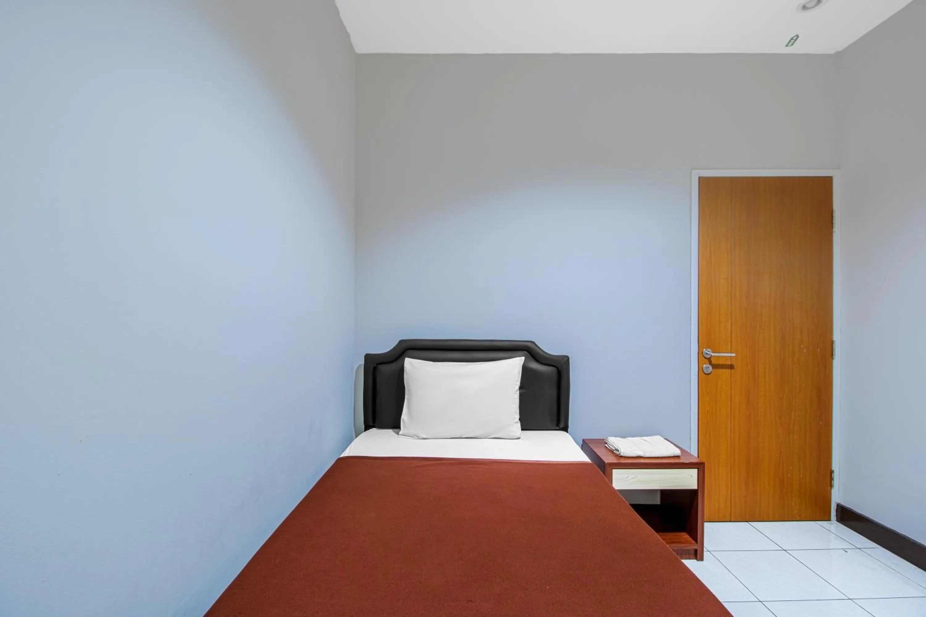 Bed in Griya Stadion