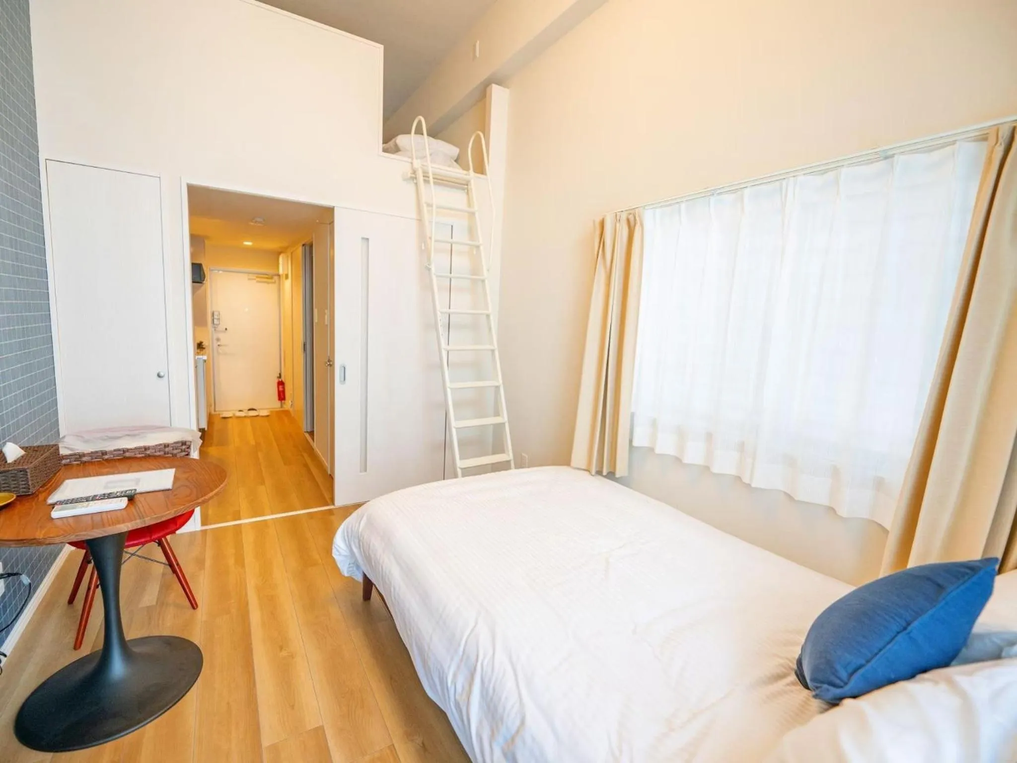 Photo of the whole room, Bed in Hotel Tomas Asahibashi Station