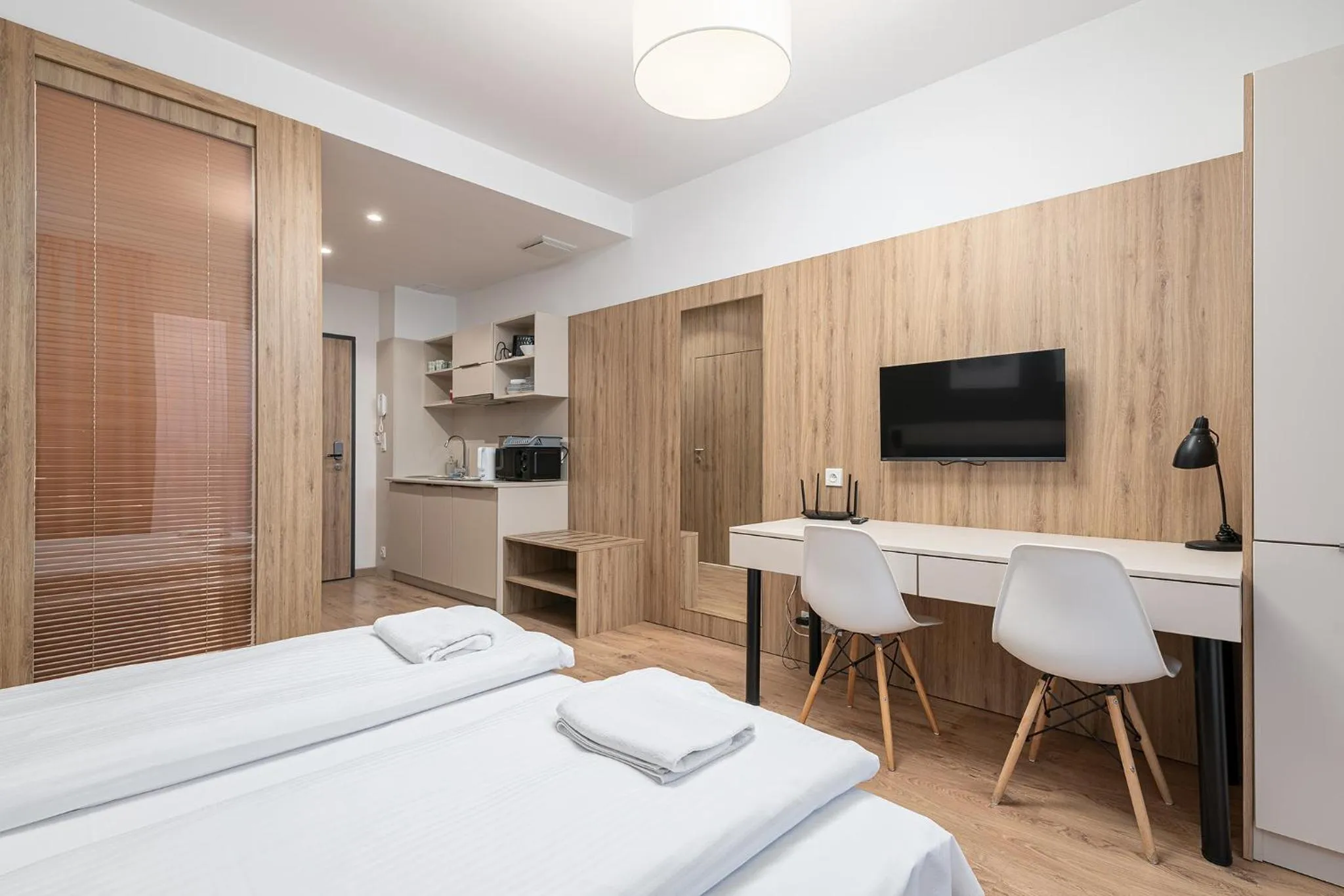 Bed in RentPlanet - Apartamenty Wolska