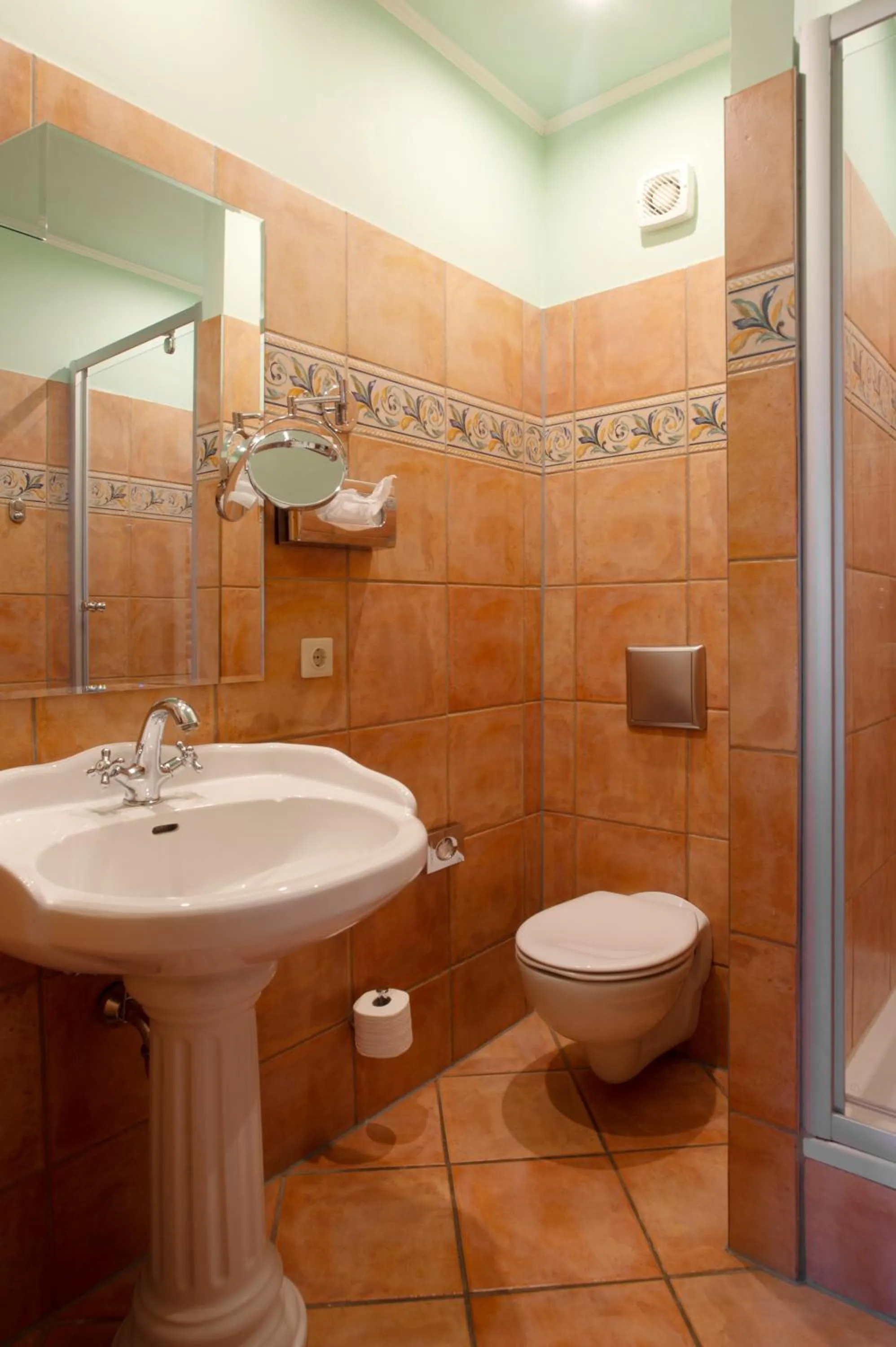 Toilet in Werners Boutique Hotel