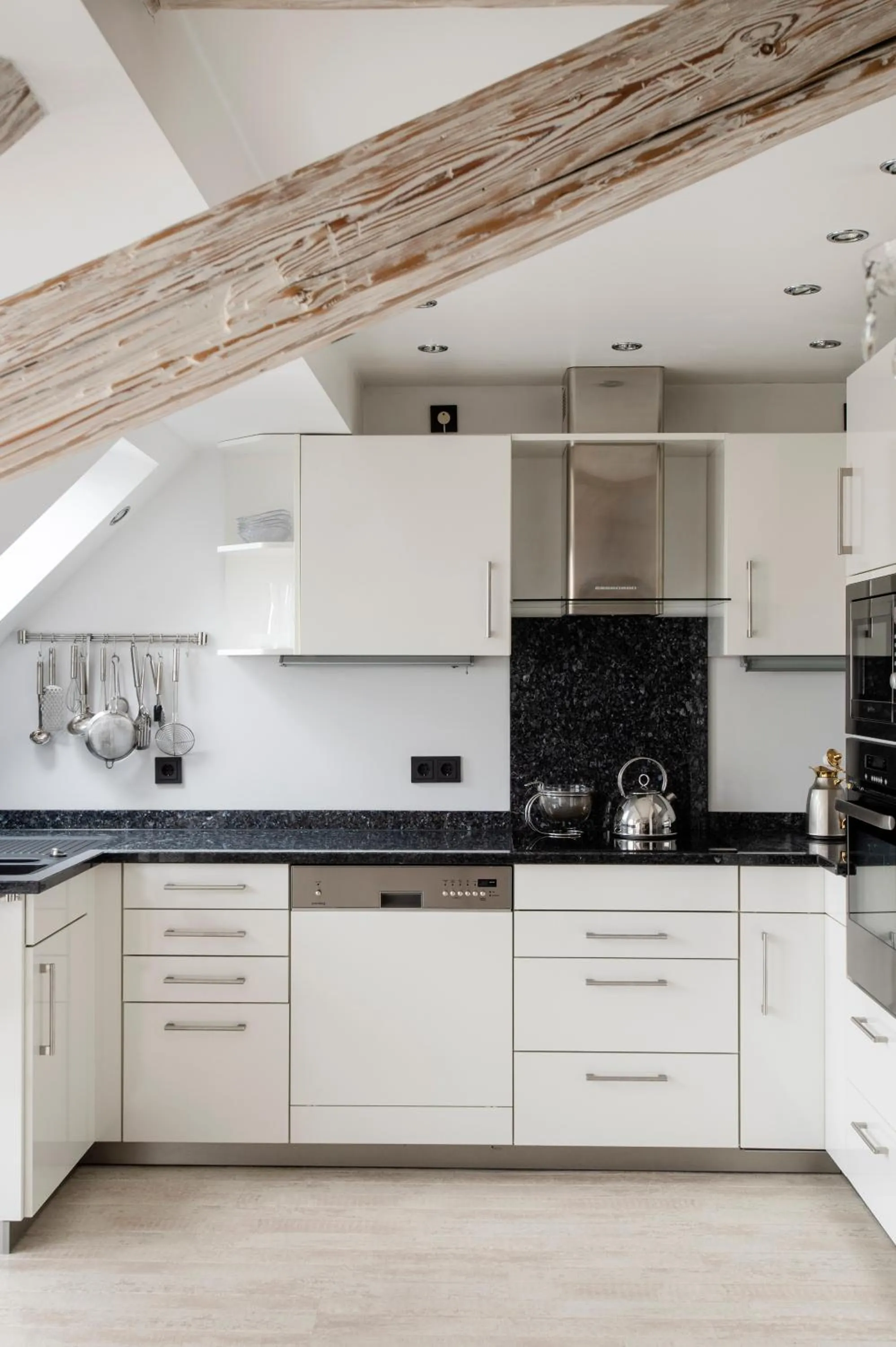 Kitchen or kitchenette in Werners Boutique Hotel