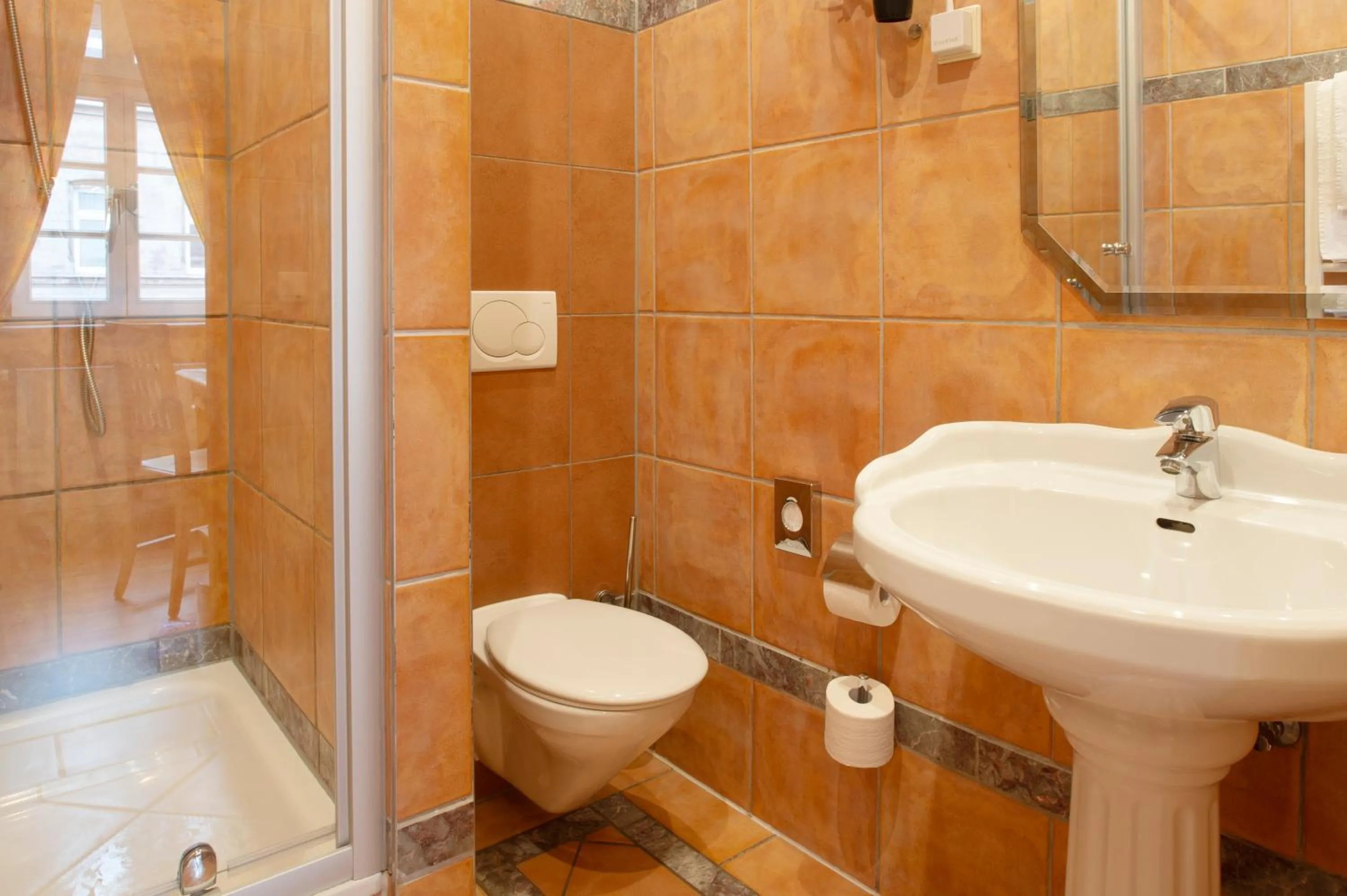 Shower in Werners Boutique Hotel