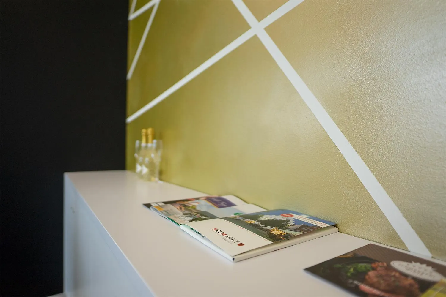 Lobby or reception in N+S City Hotel Neumarkt