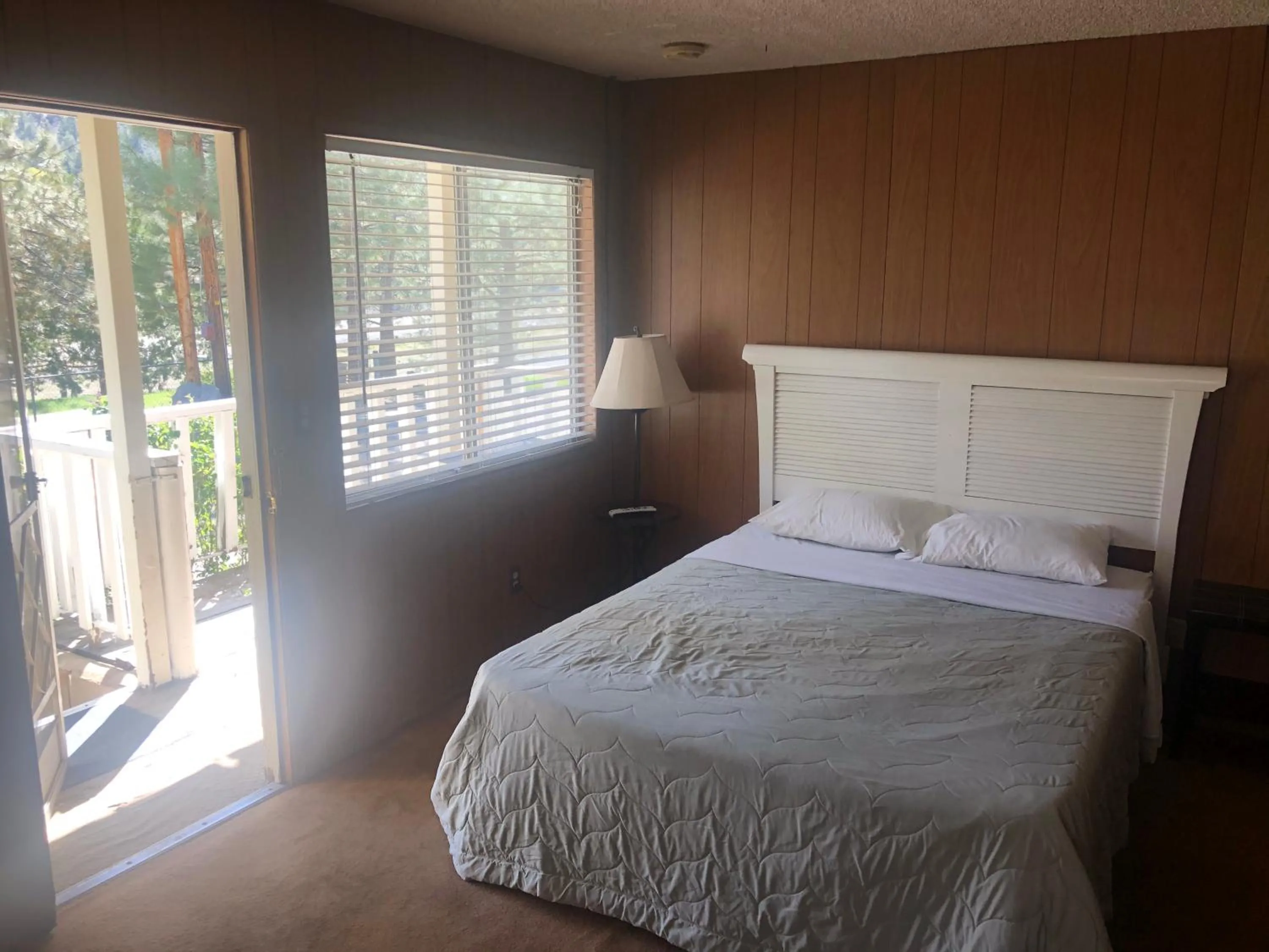 Mountain View Cabins